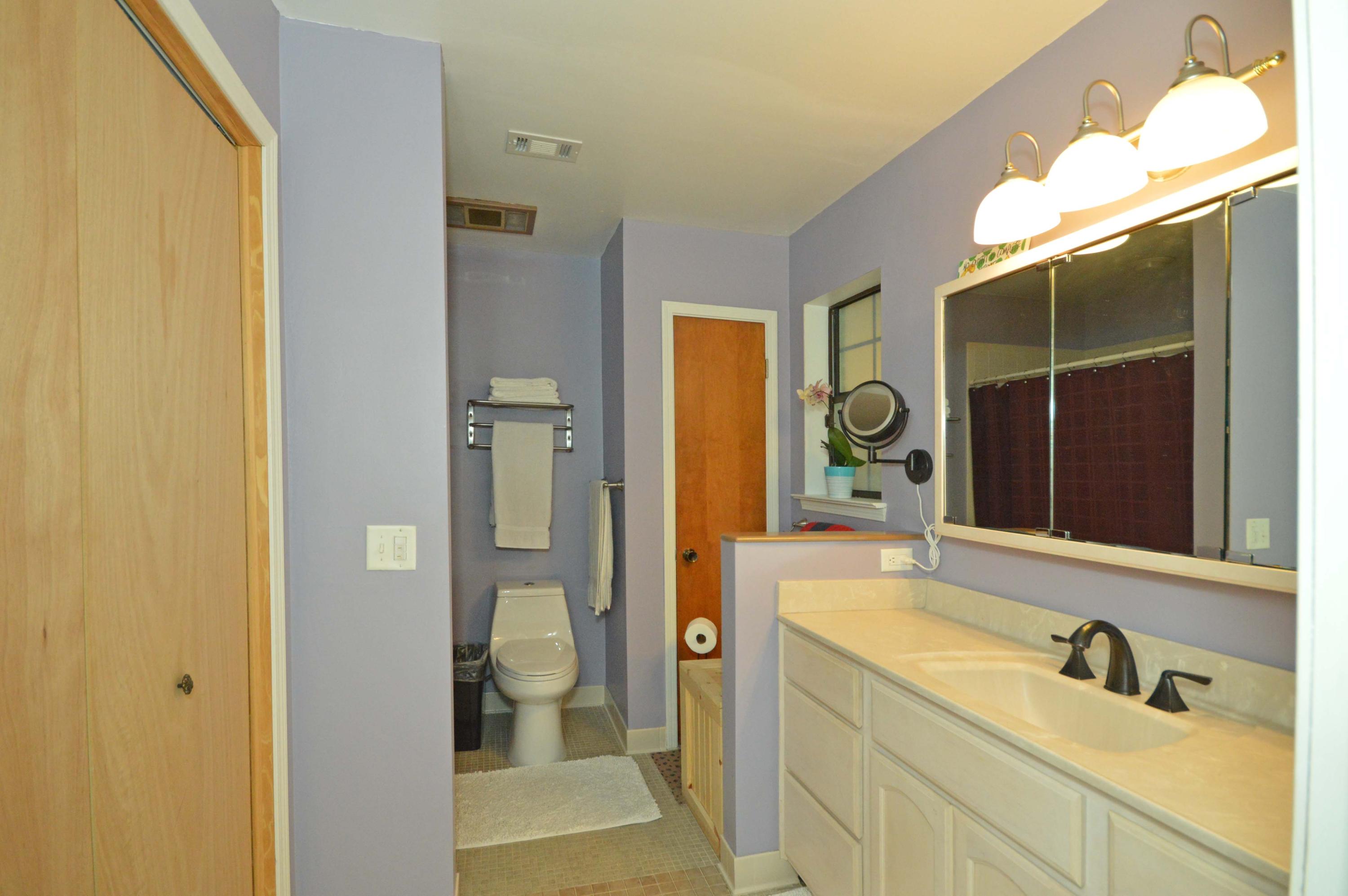 TWIN LAKES ESTATES - Residential