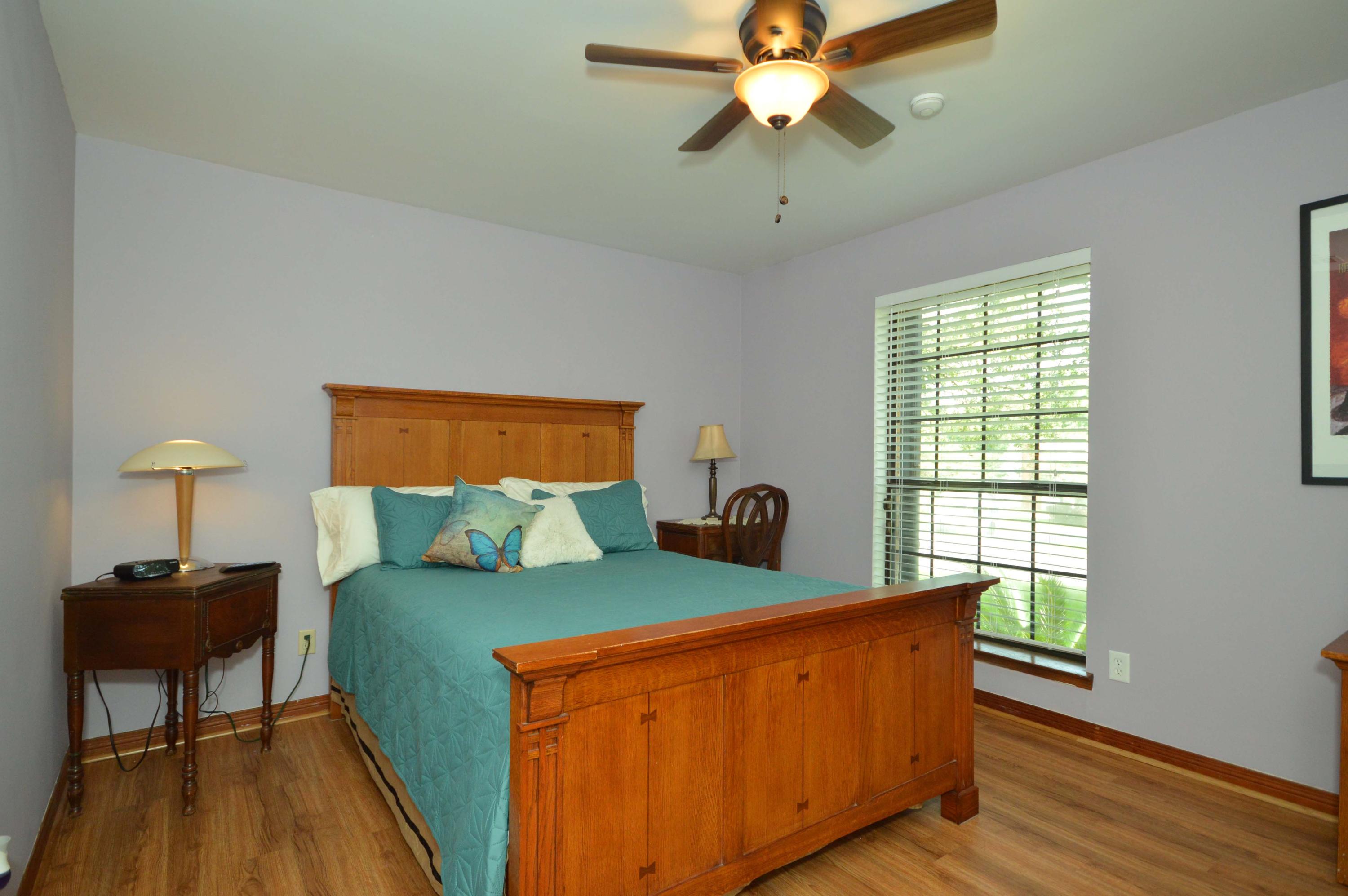 TWIN LAKES ESTATES - Residential