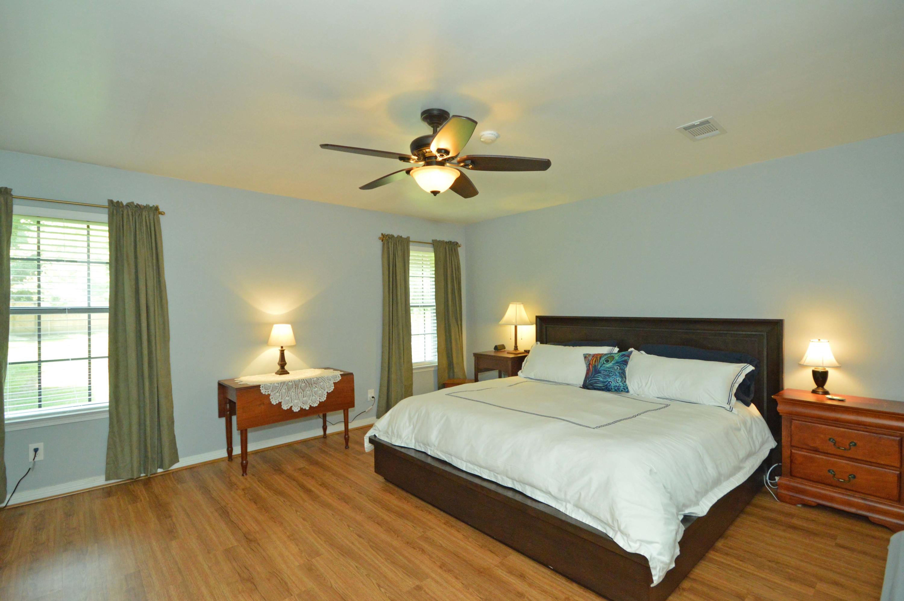 TWIN LAKES ESTATES - Residential