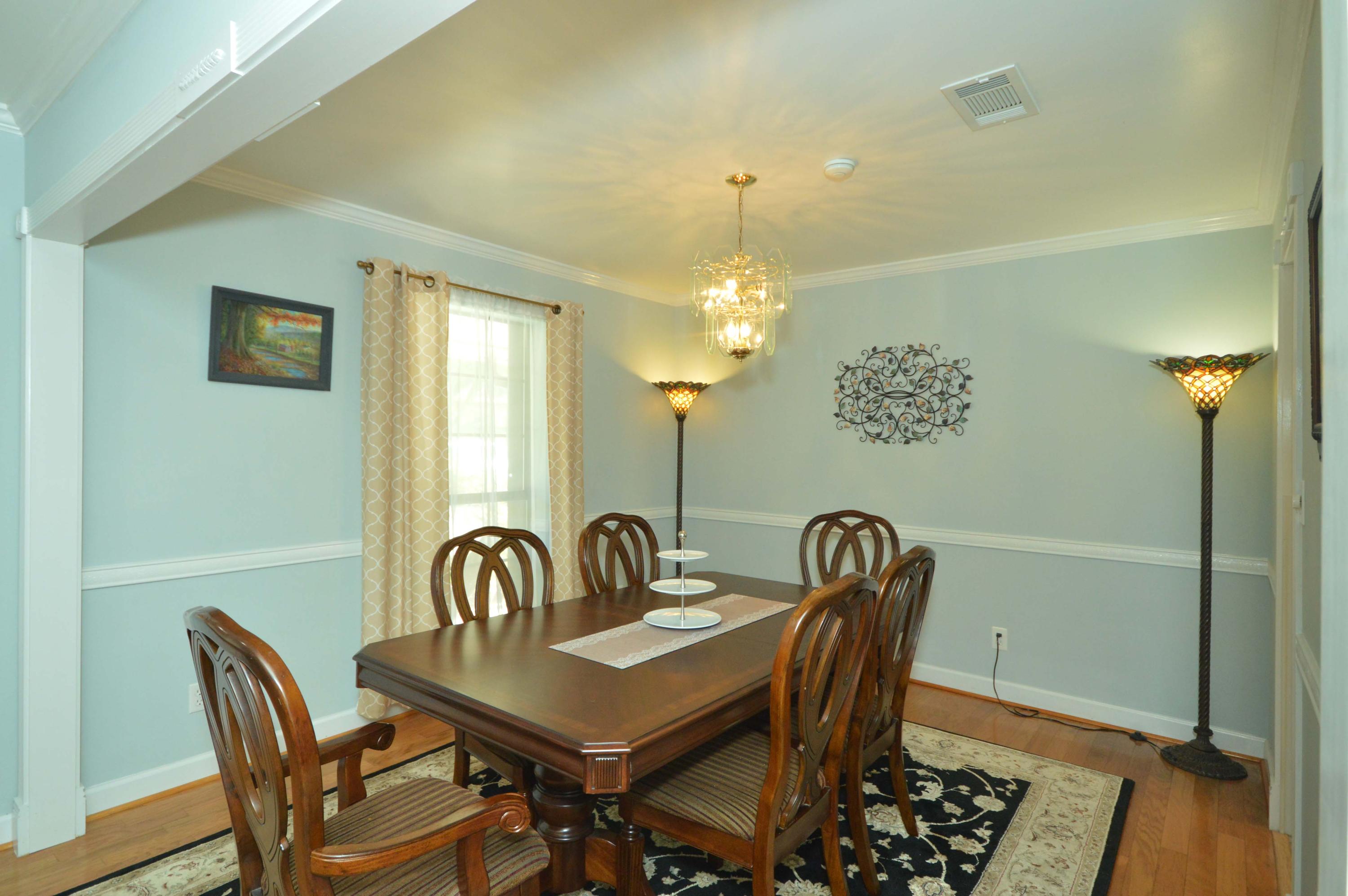 TWIN LAKES ESTATES - Residential