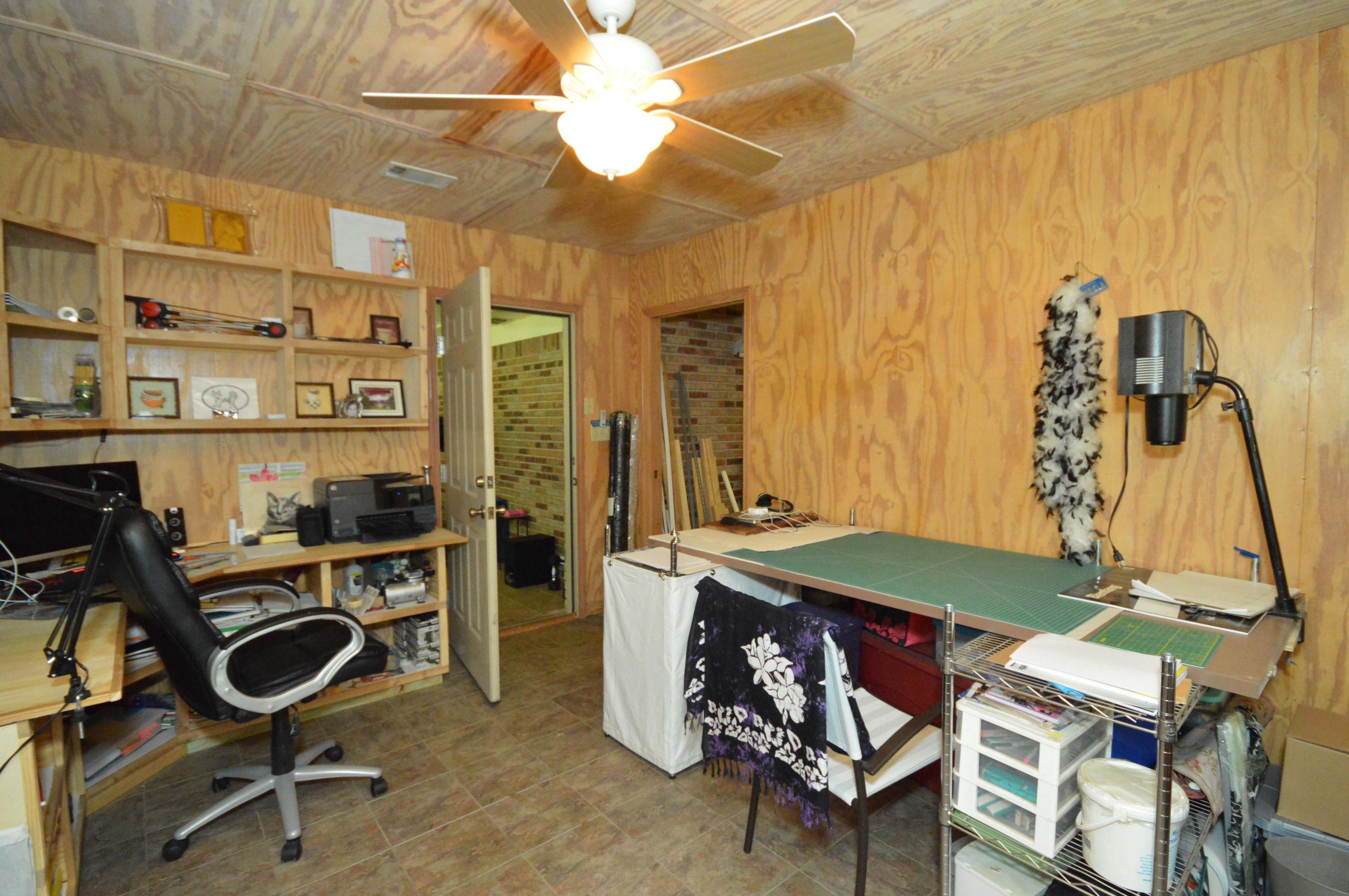 TWIN LAKES ESTATES - Residential