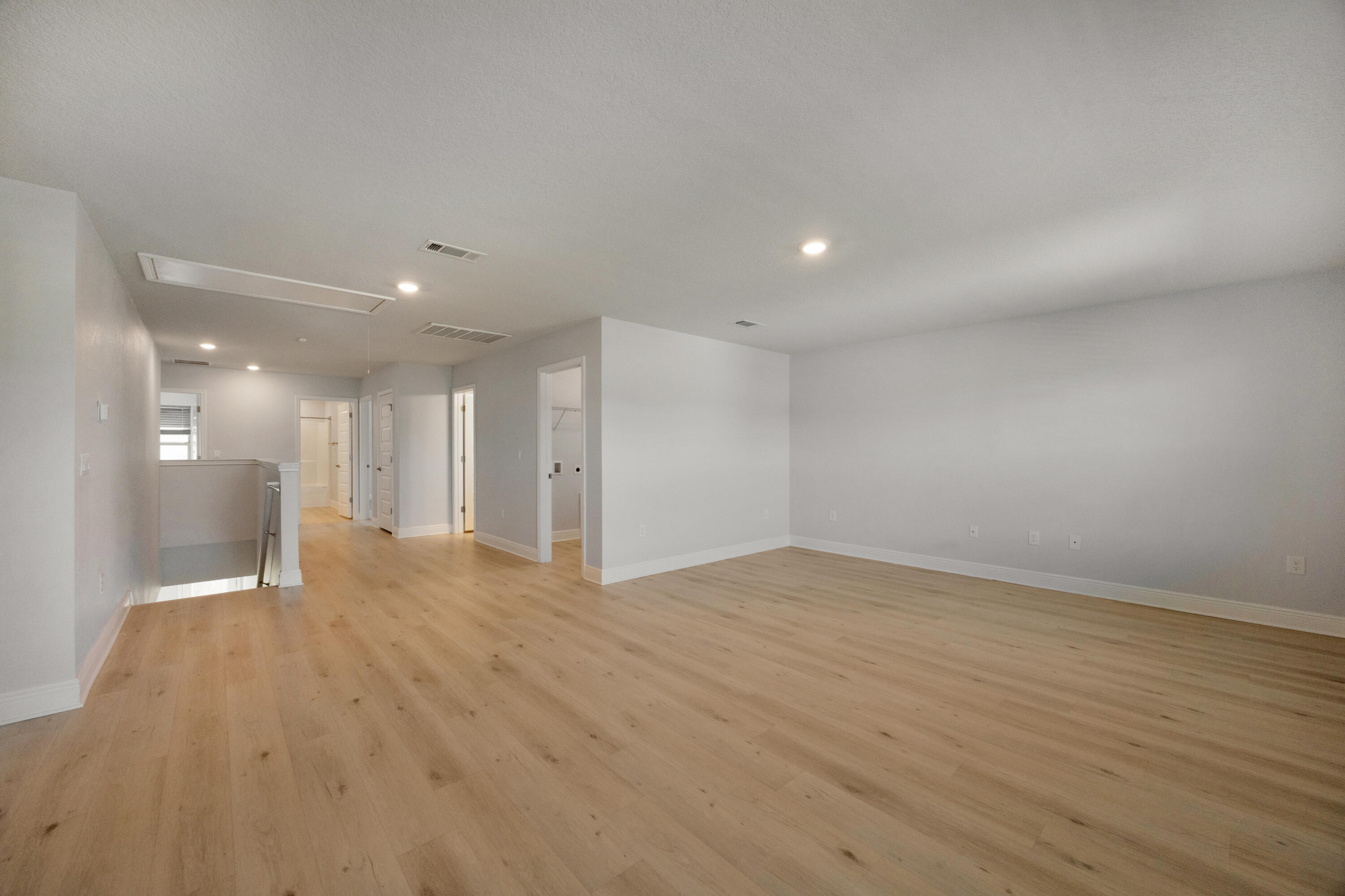 RIDGEWAY LANDING - Residential