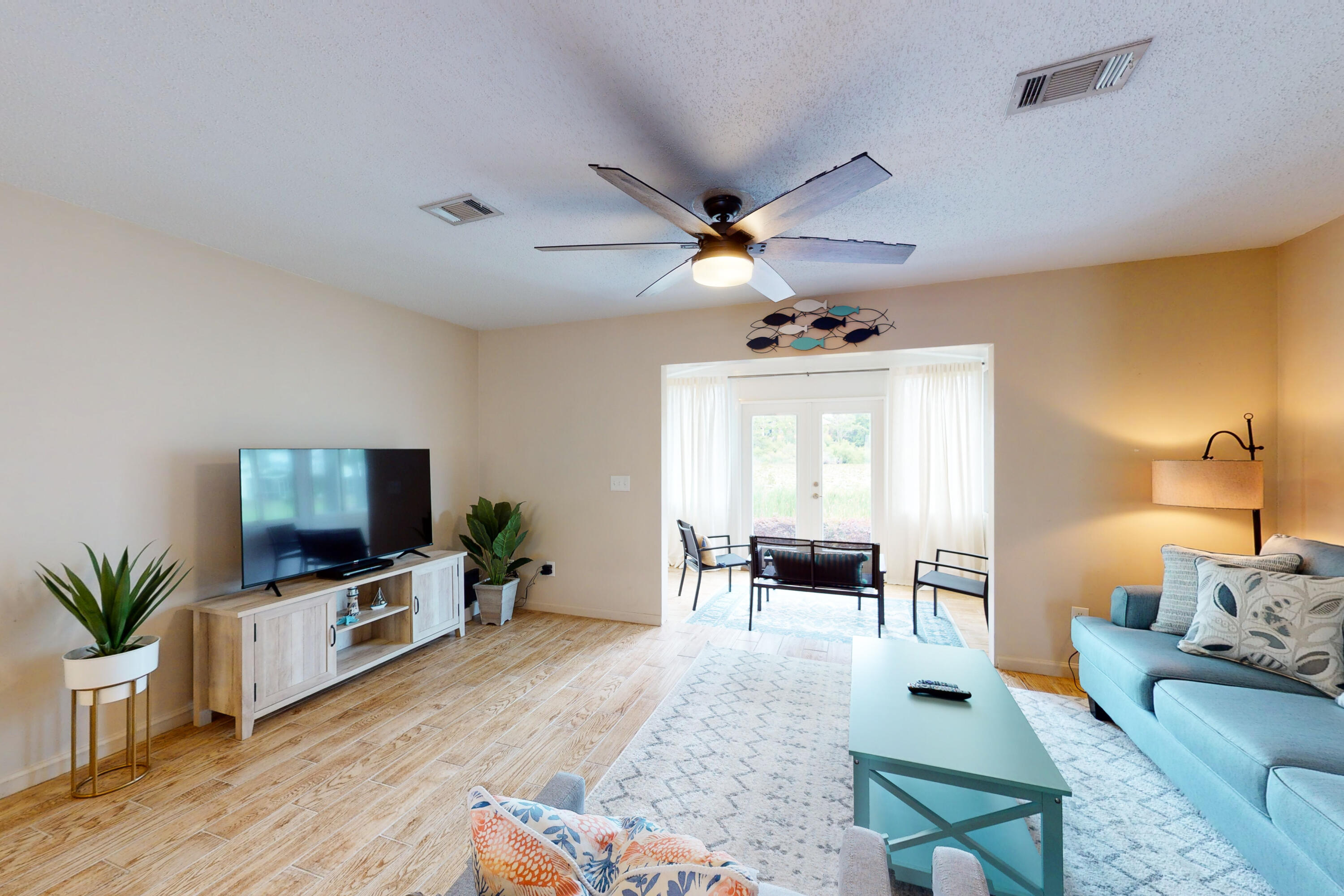 SUMMERLAKE T/H - Residential