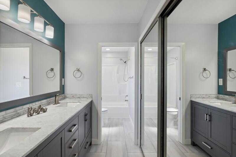 LAKE LORRAINE ESTATES - Residential