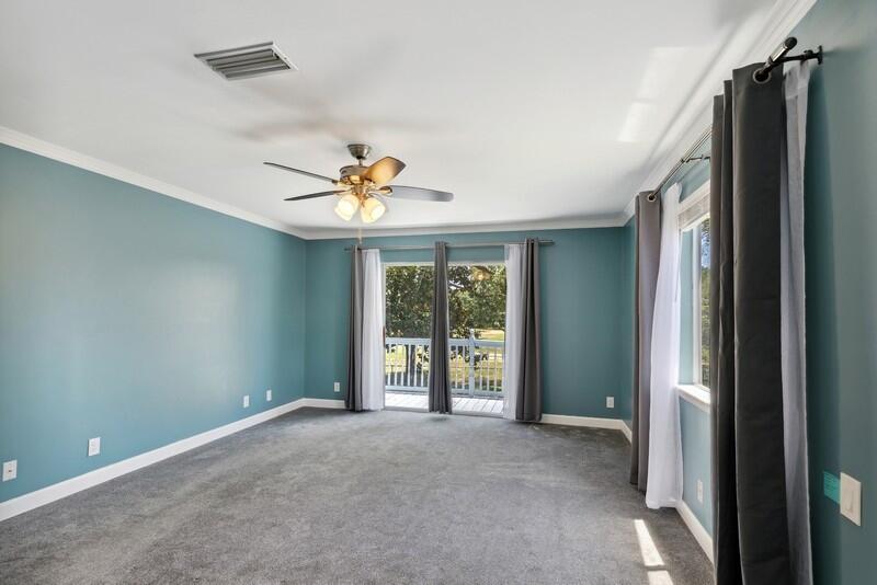 LAKE LORRAINE ESTATES - Residential