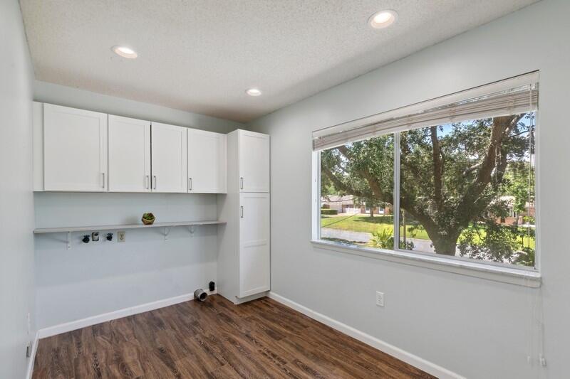 LAKE LORRAINE ESTATES - Residential