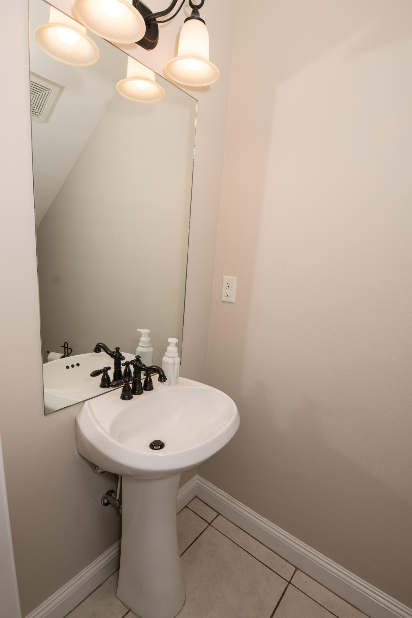 Walton Oaks - Residential