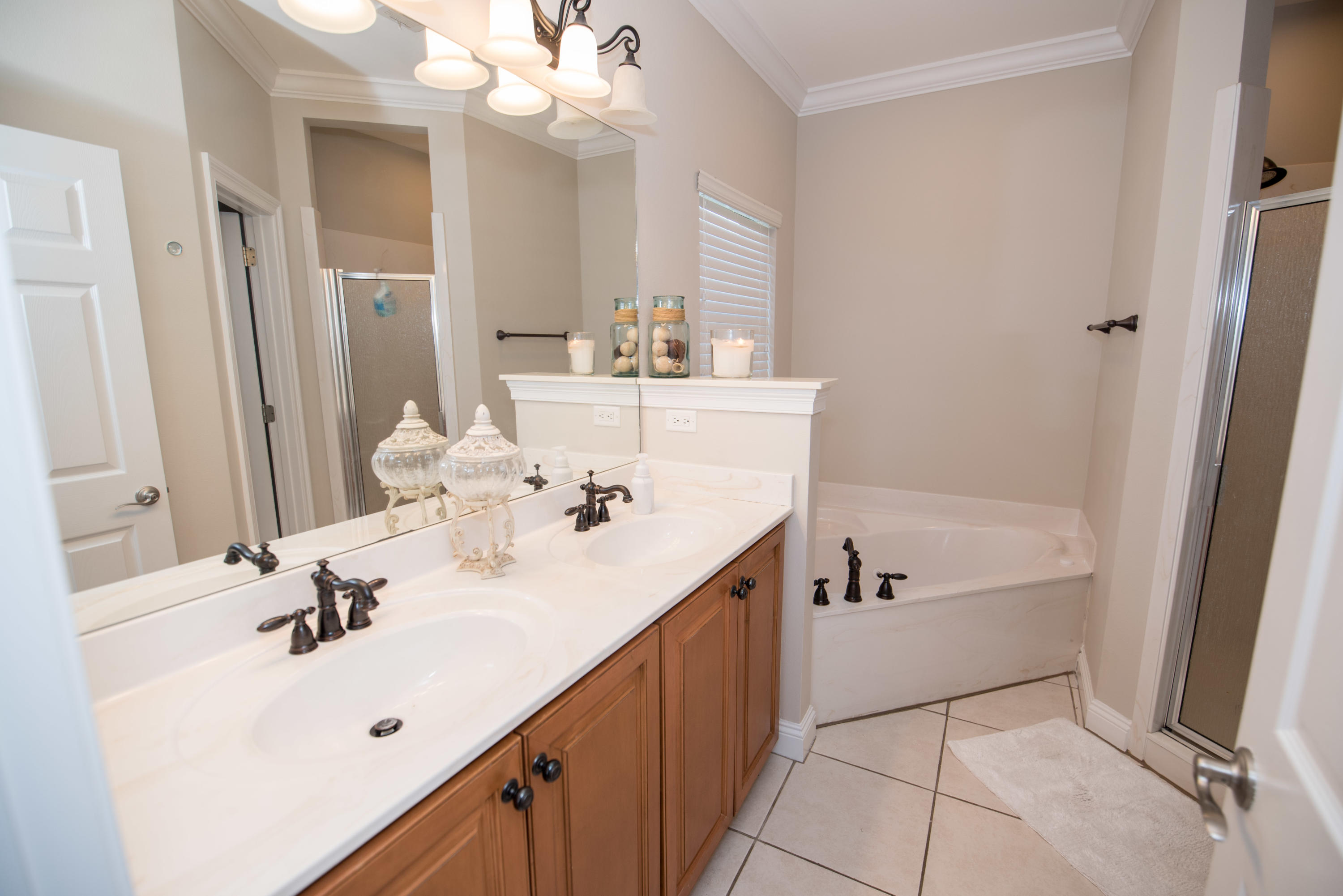 Walton Oaks - Residential