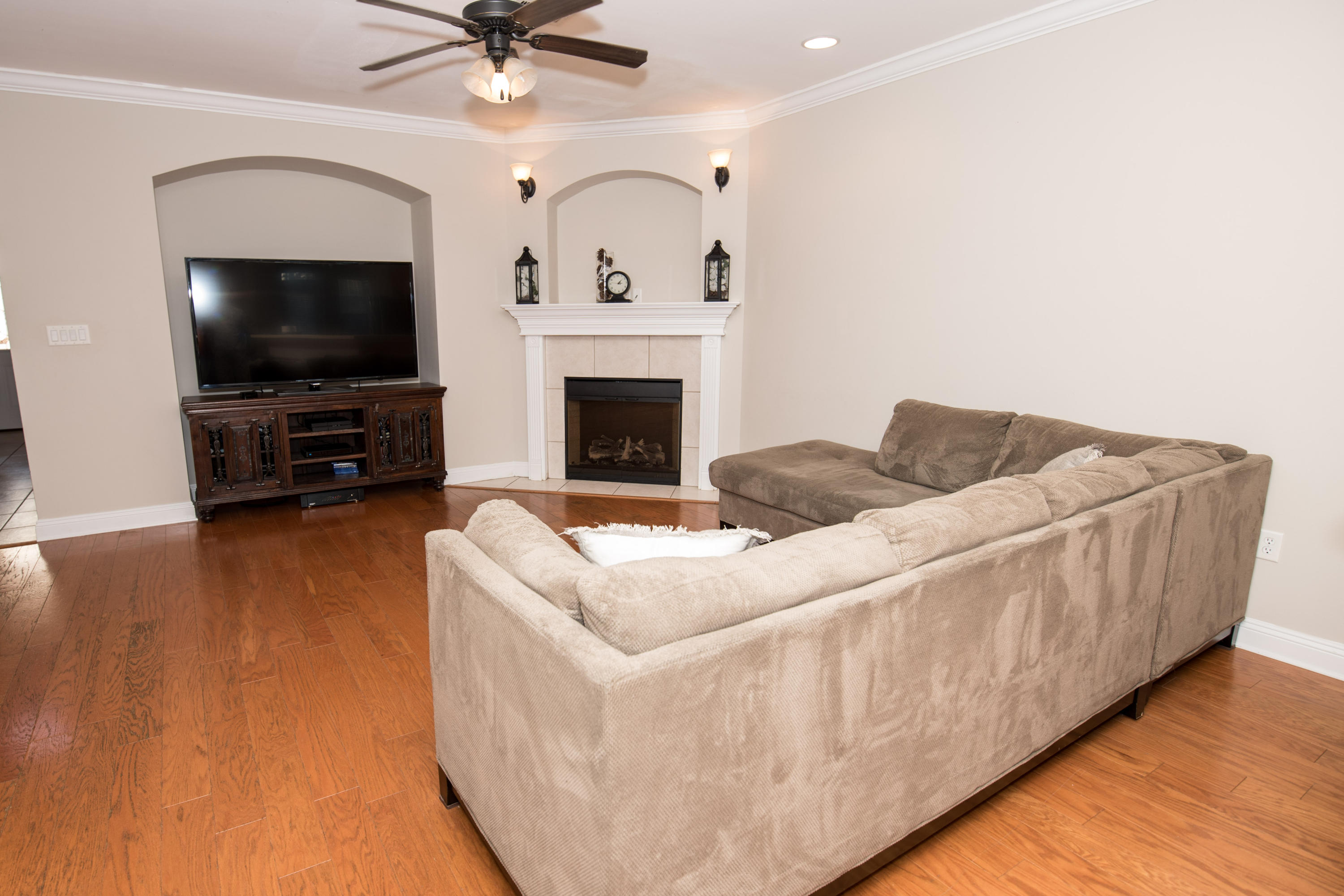 Walton Oaks - Residential