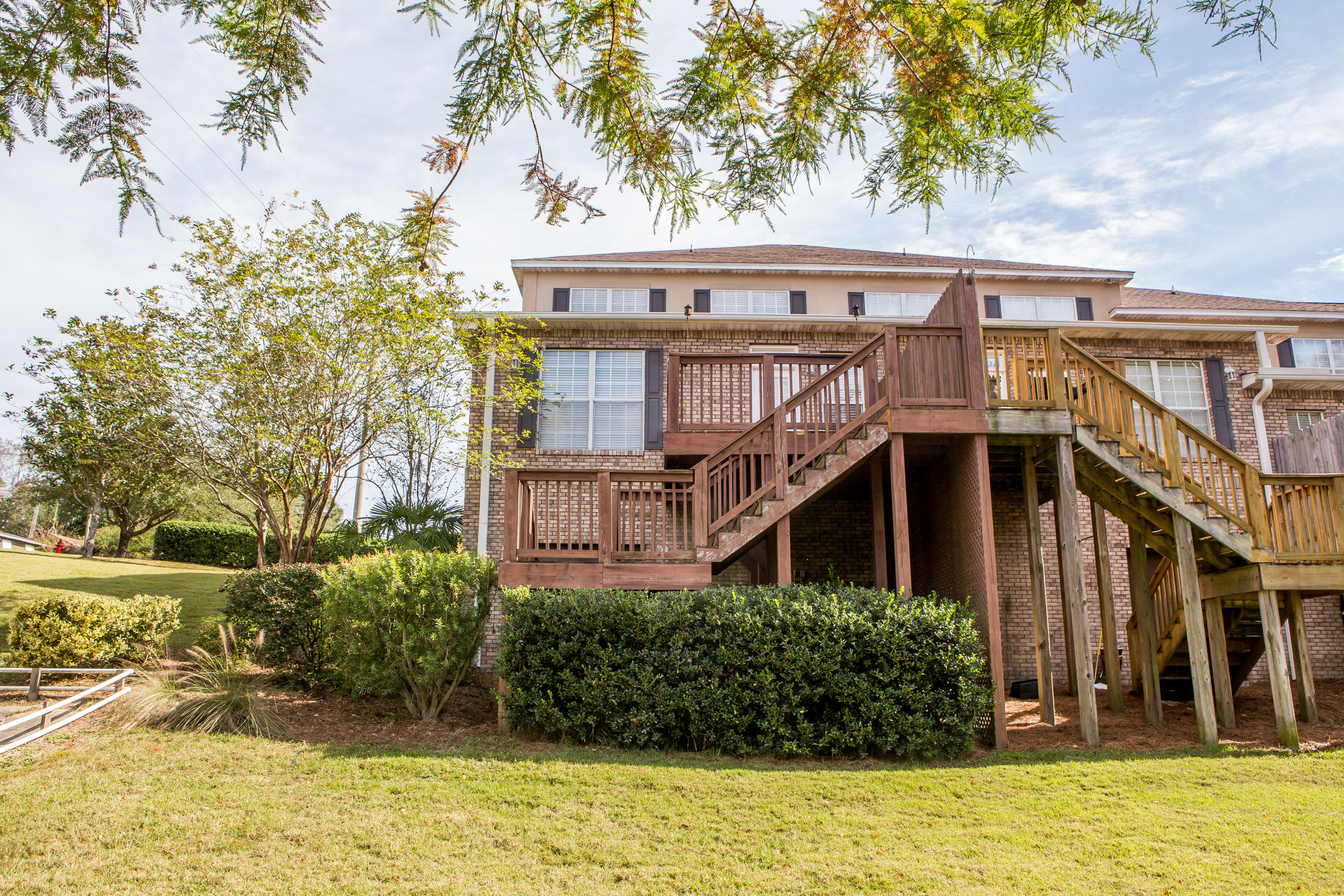 Walton Oaks - Residential