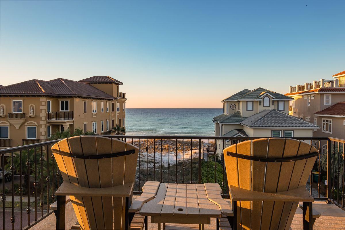 DESTINY BY THE SEA - Residential