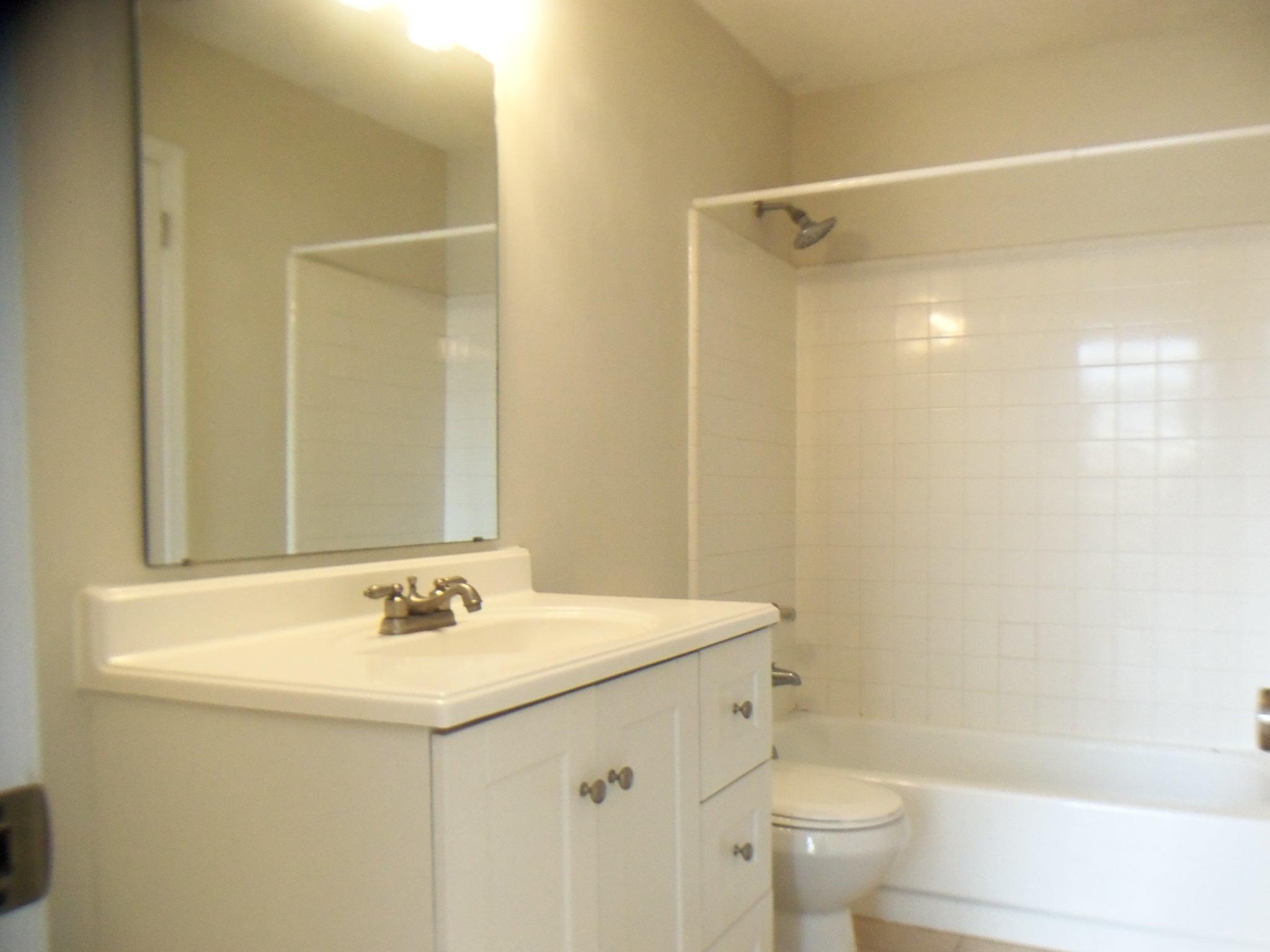 TURNBERRY COURT - Residential Lease