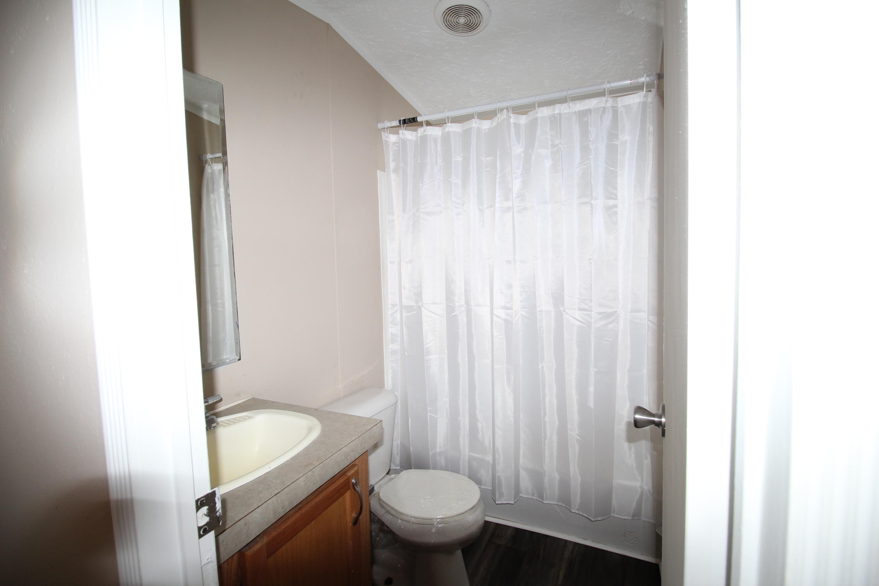 White Western Springs/Moon Court - Residential