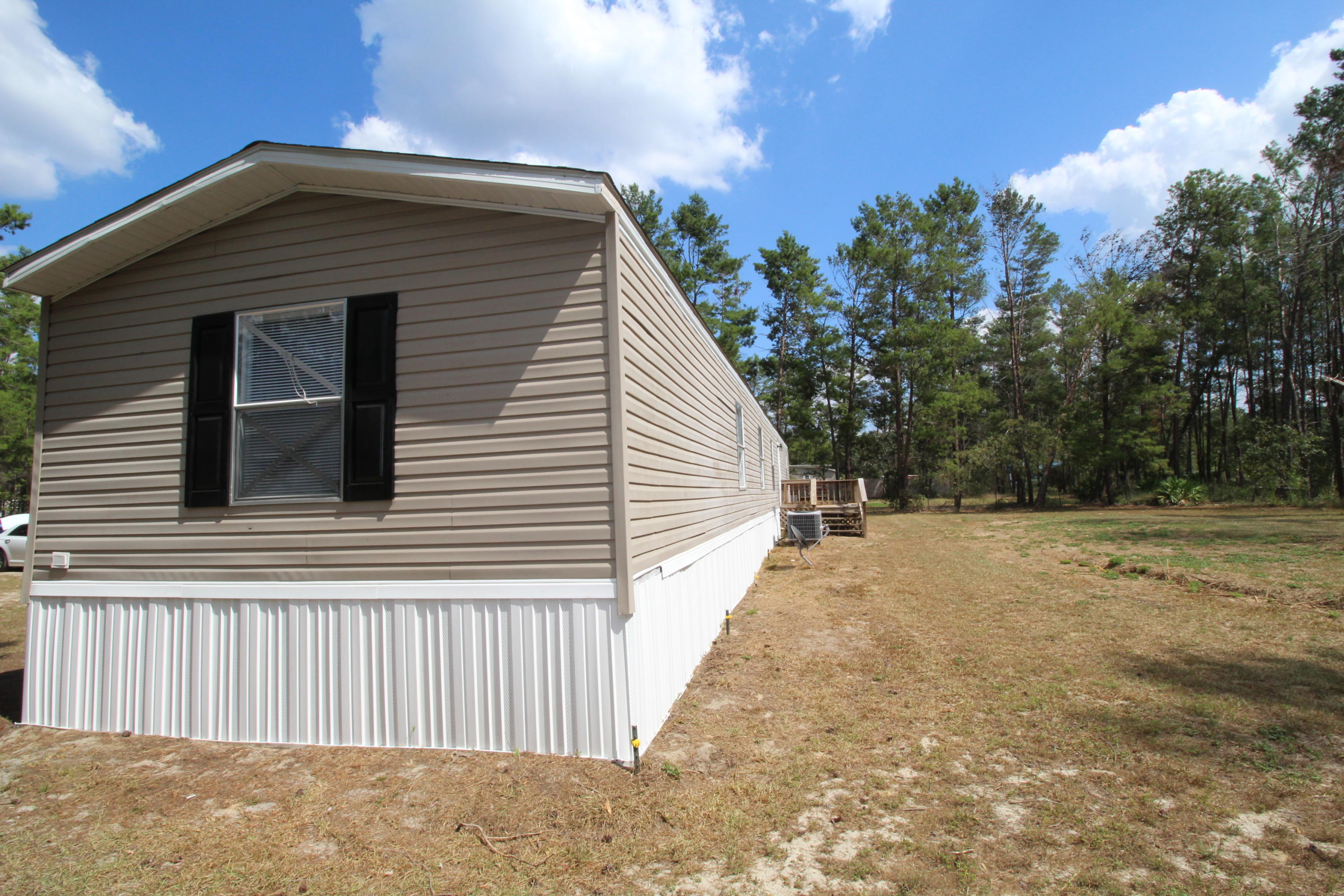 White Western Springs/Moon Court - Residential