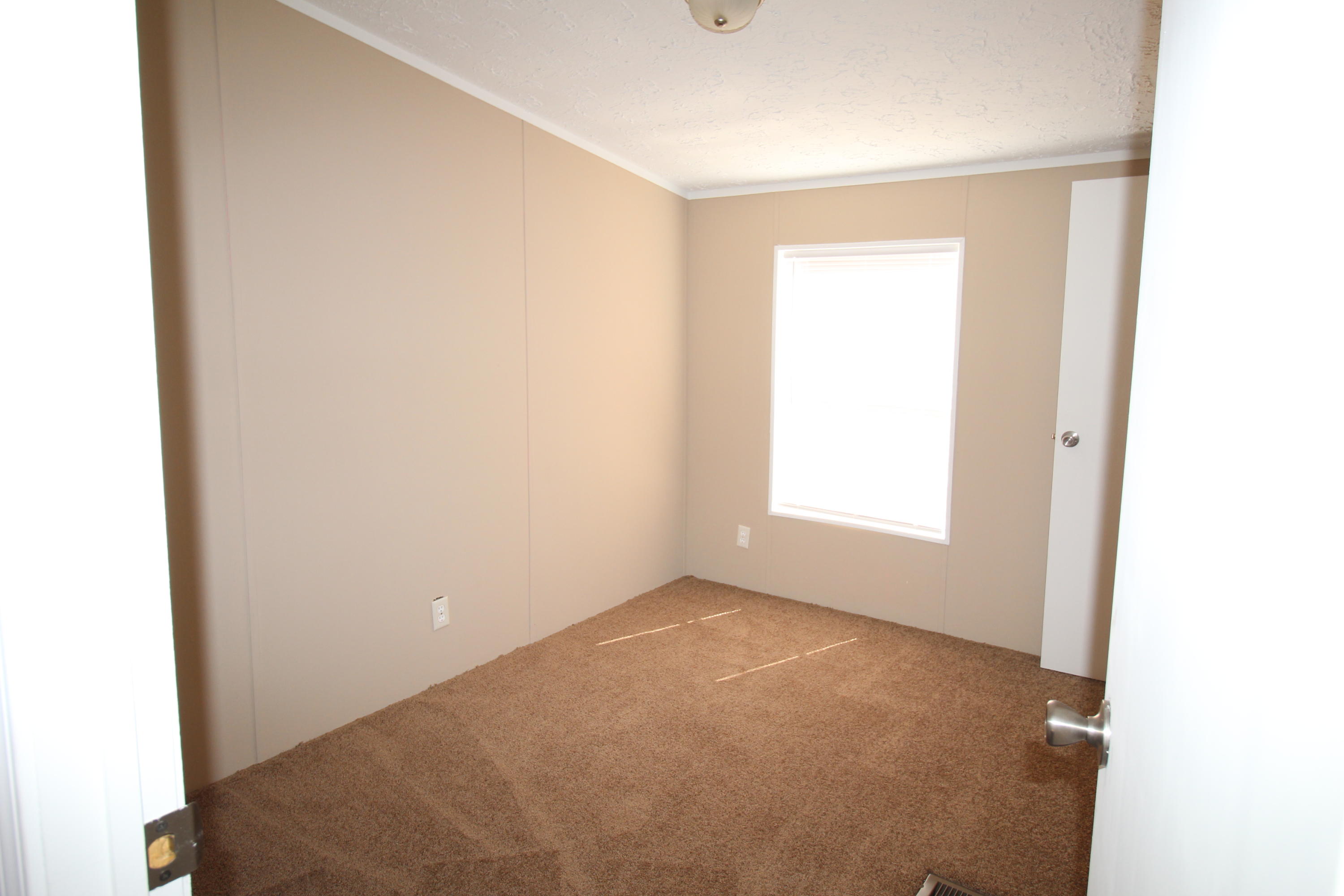 White Western Springs/Moon Court - Residential