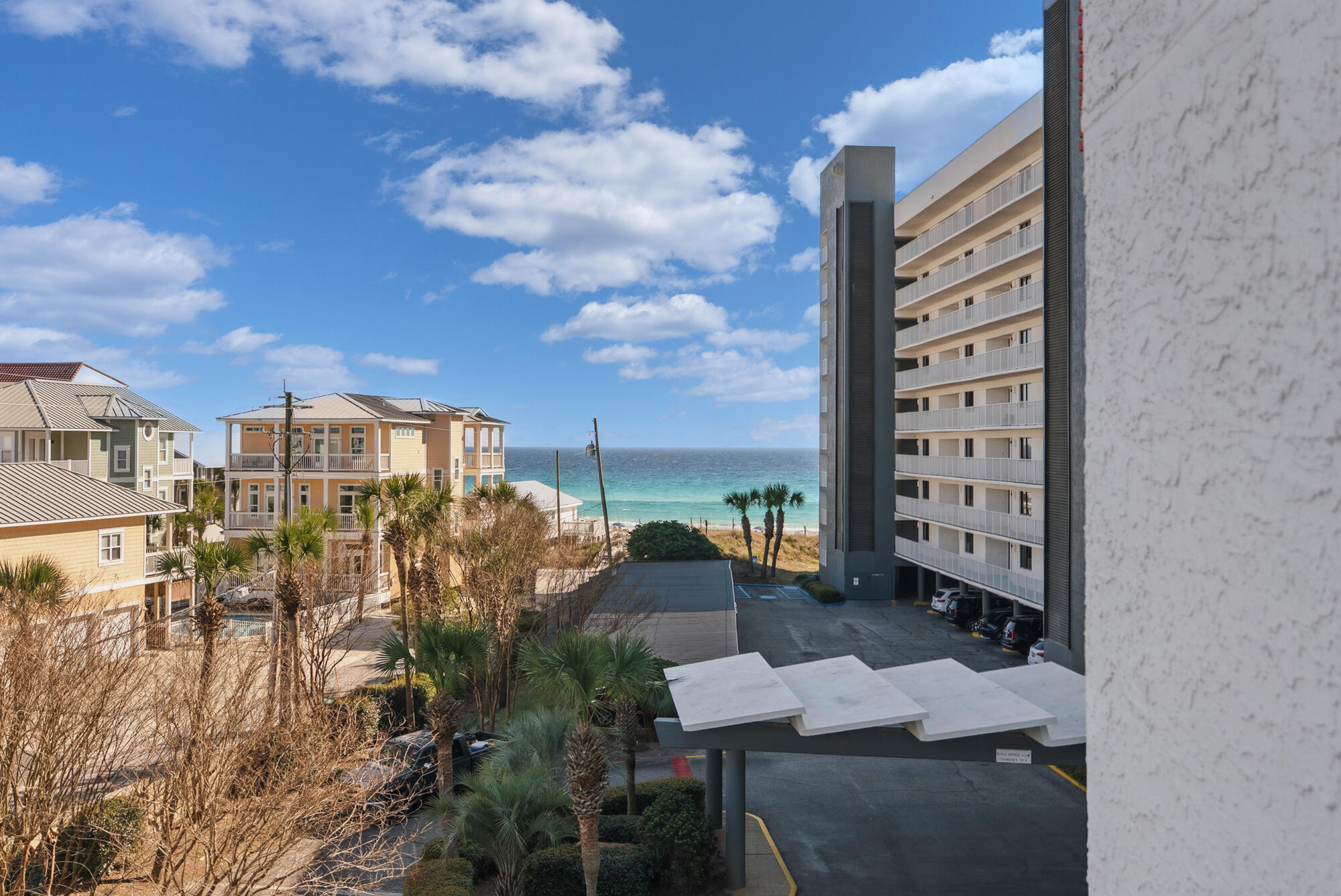 MAINSAIL CONDO PH 3 - Residential