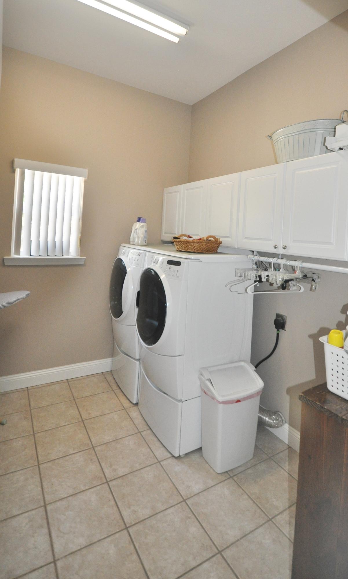 Kennedy Lakes - Residential