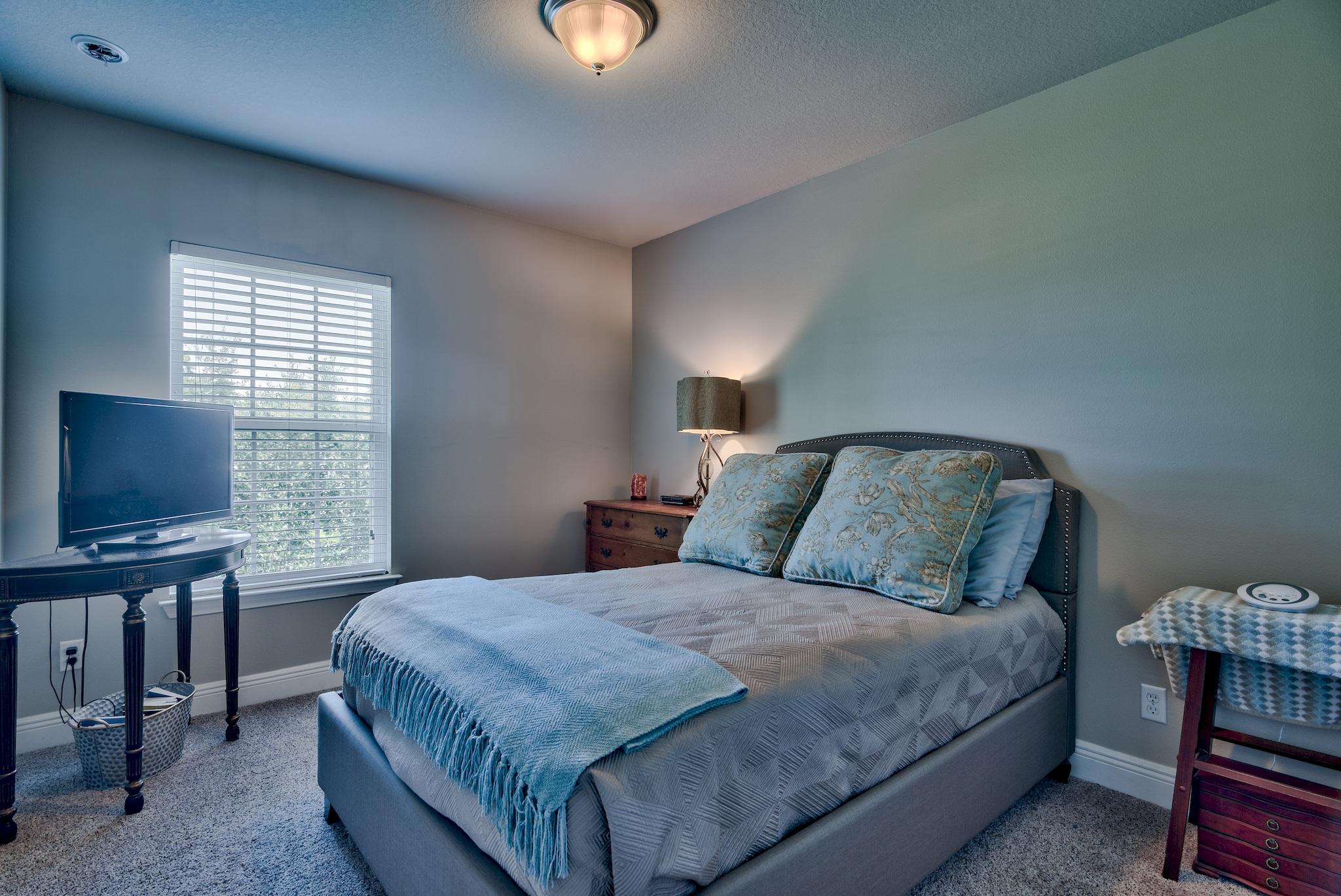 WATER OAKS T/H - Residential