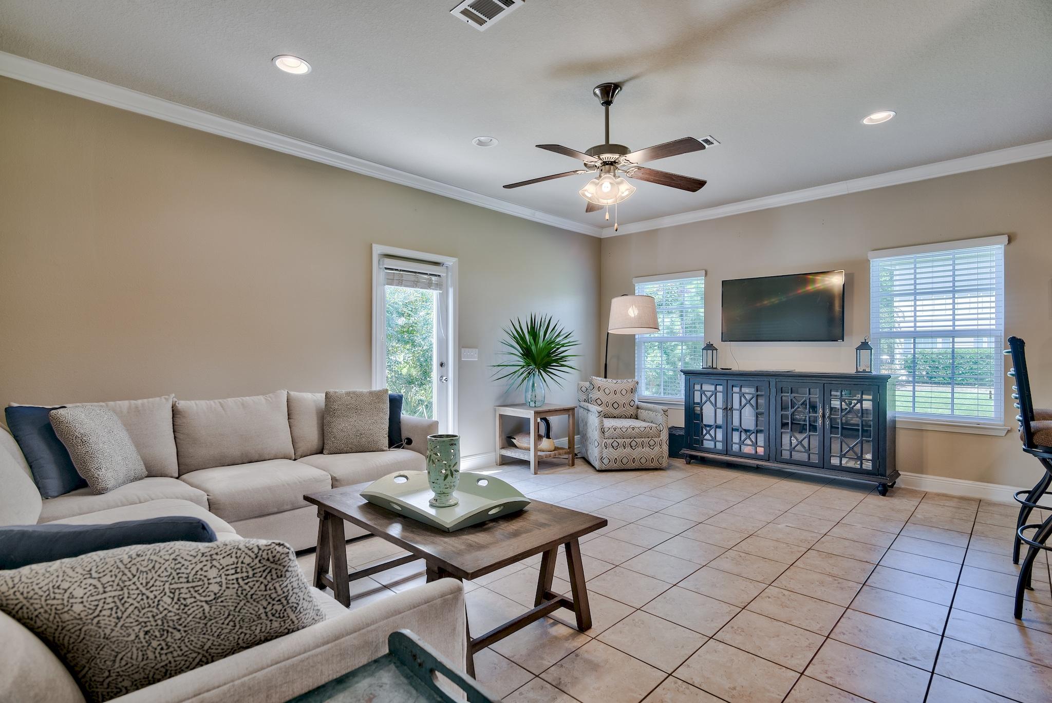 WATER OAKS T/H - Residential