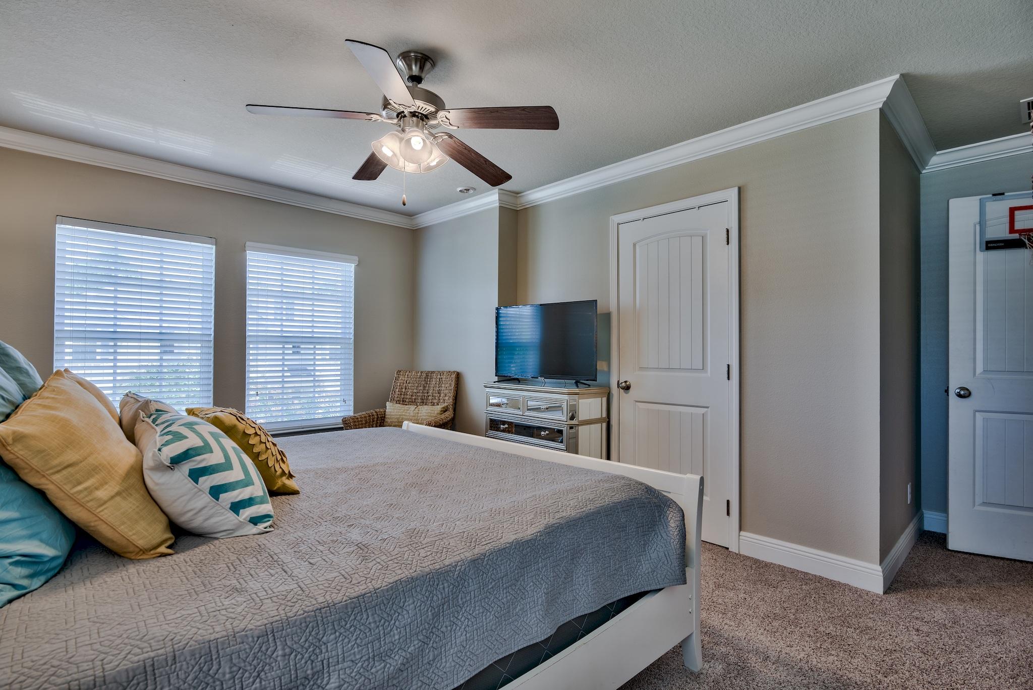 WATER OAKS T/H - Residential