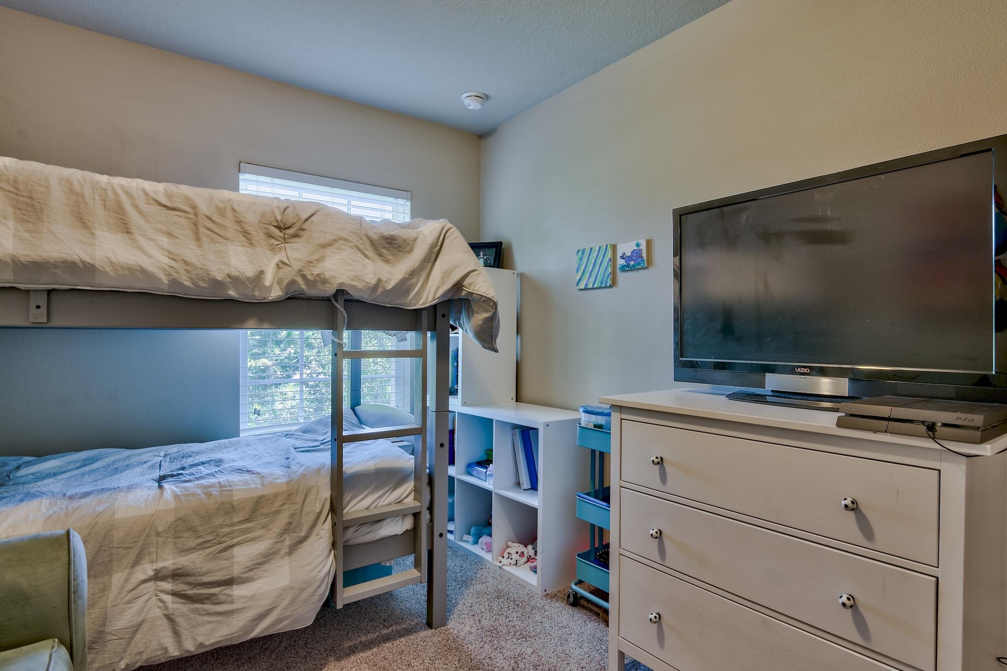 WATER OAKS T/H - Residential