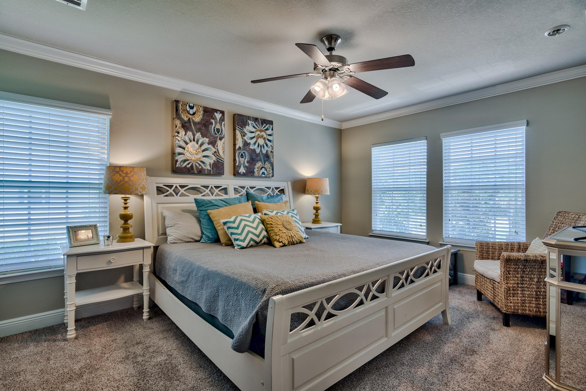 WATER OAKS T/H - Residential