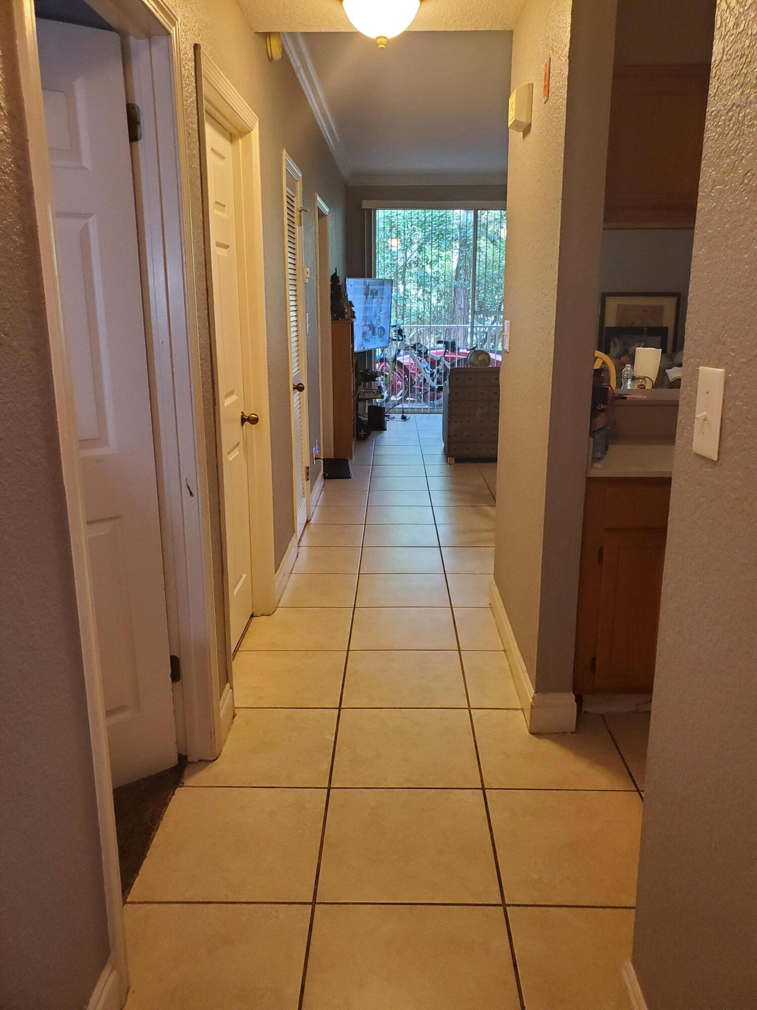 Pointe of view condos. - Residential