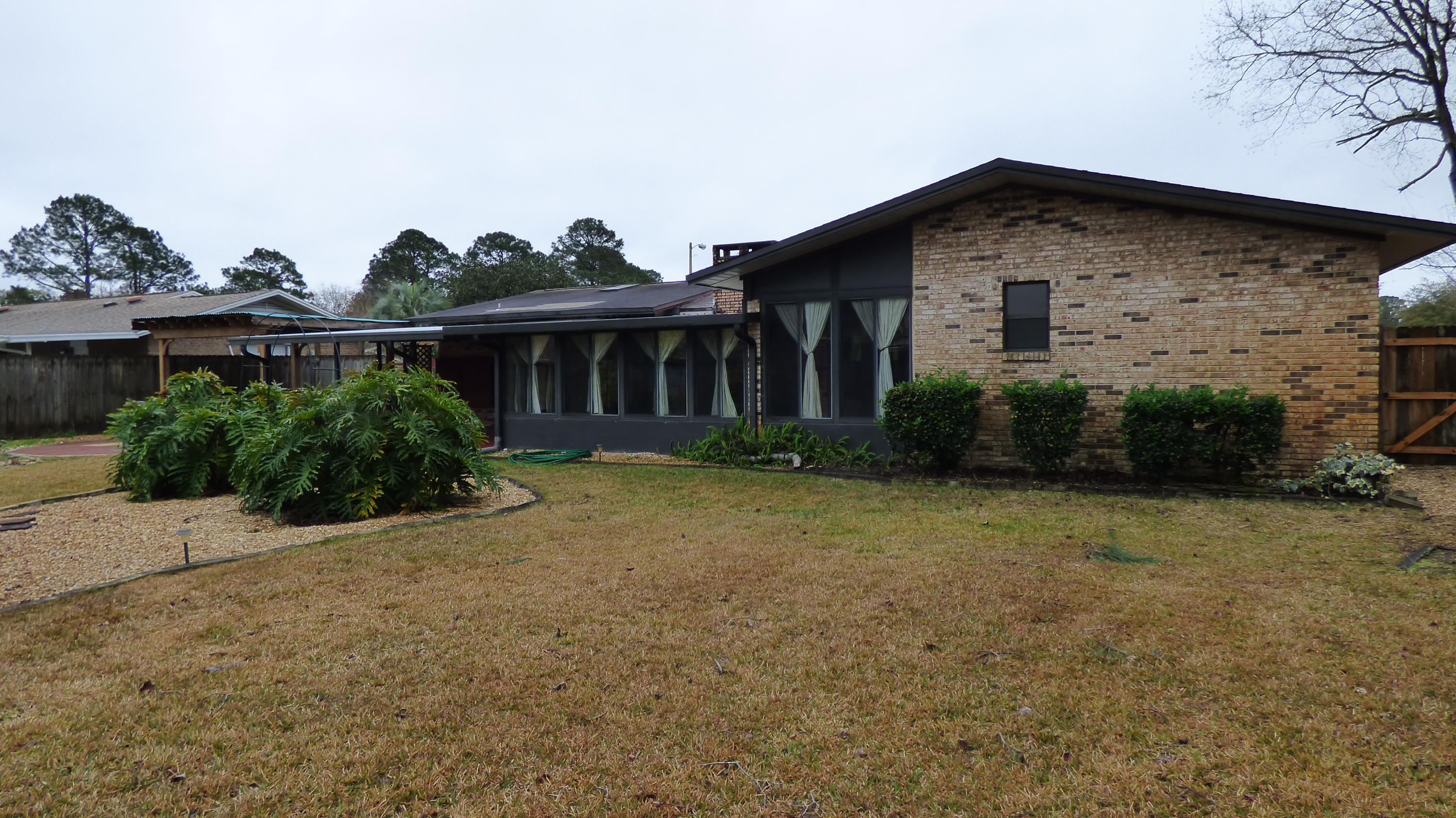 PINEDALE - Residential