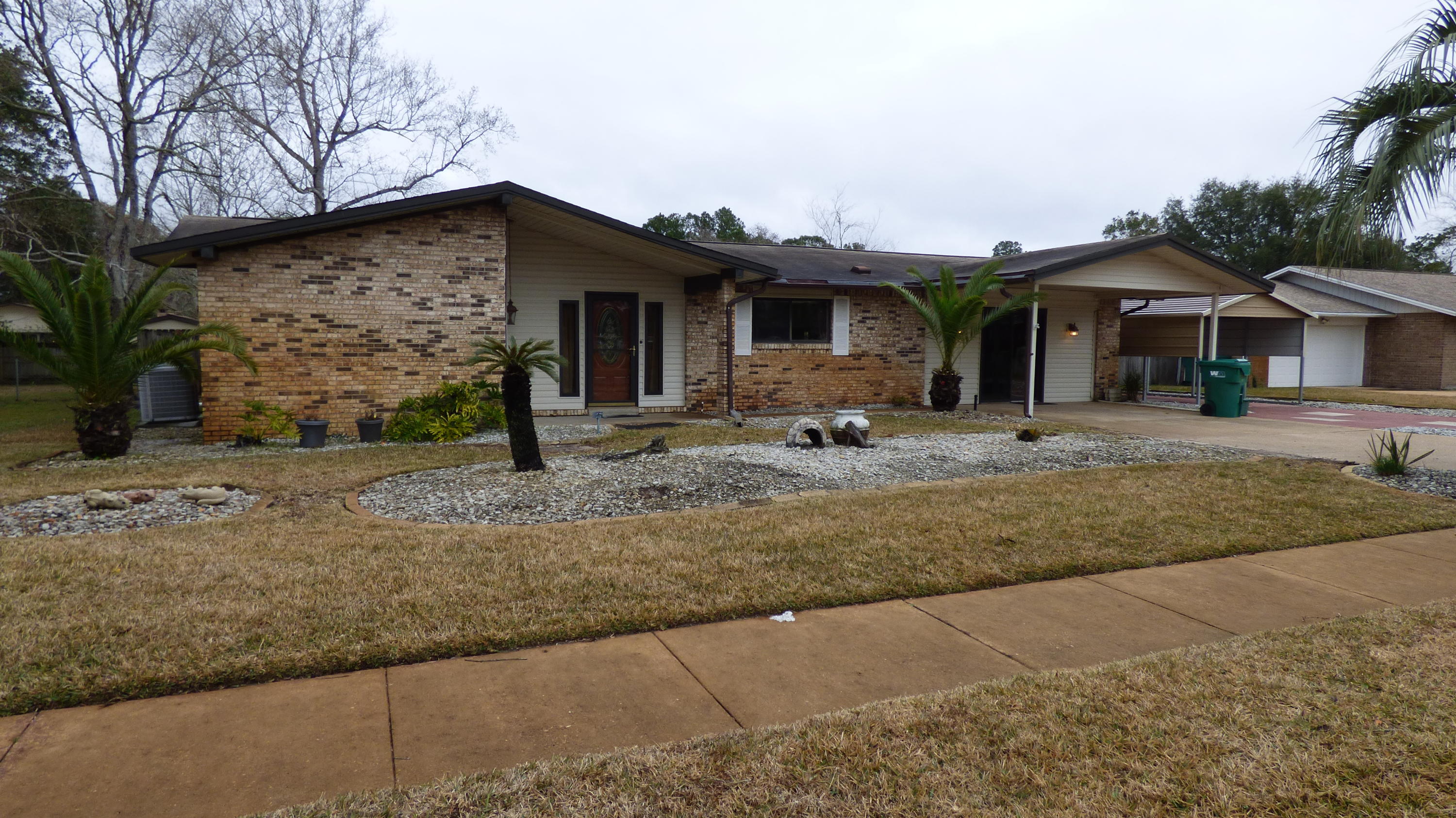 PINEDALE - Residential