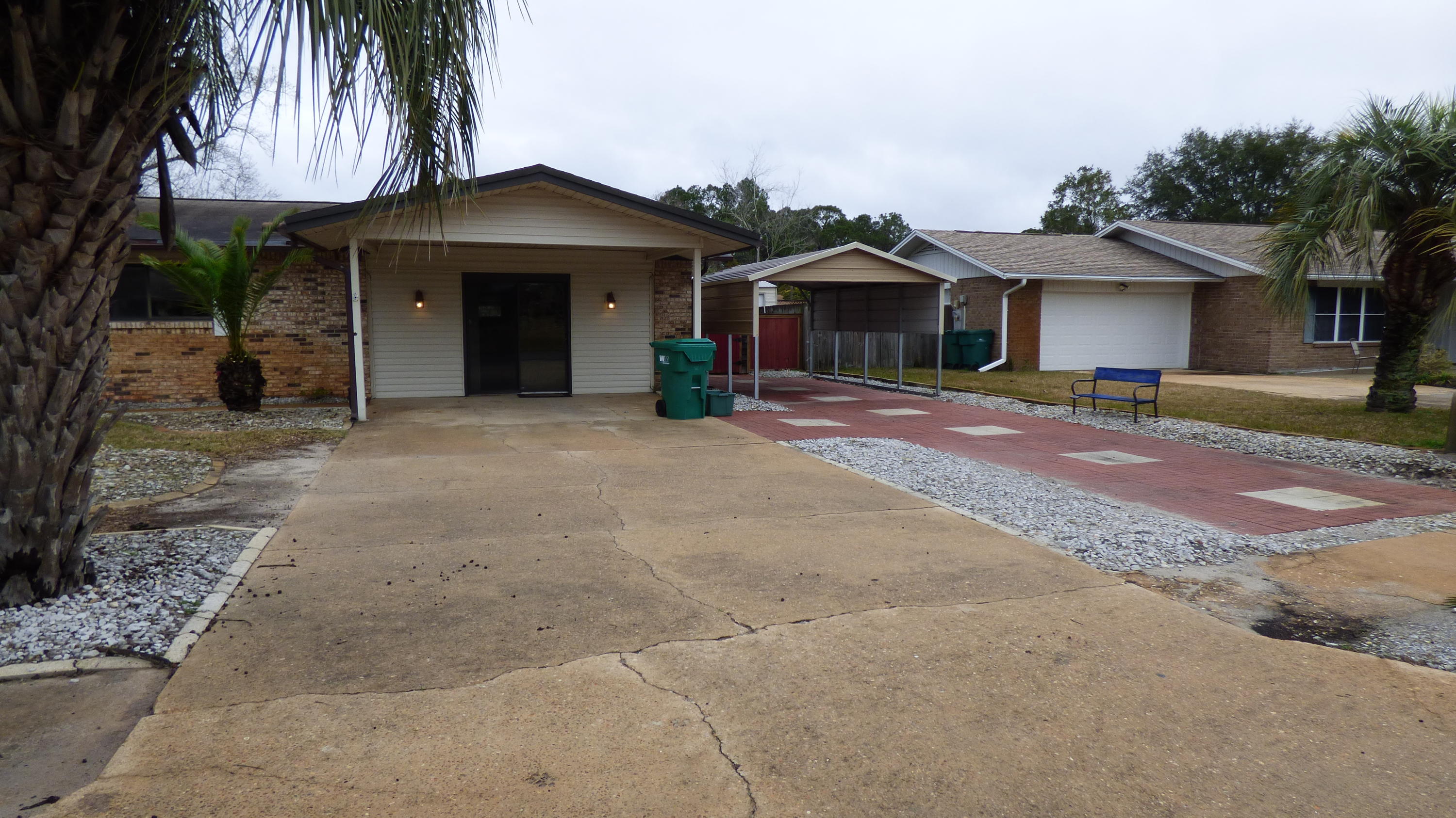 PINEDALE - Residential