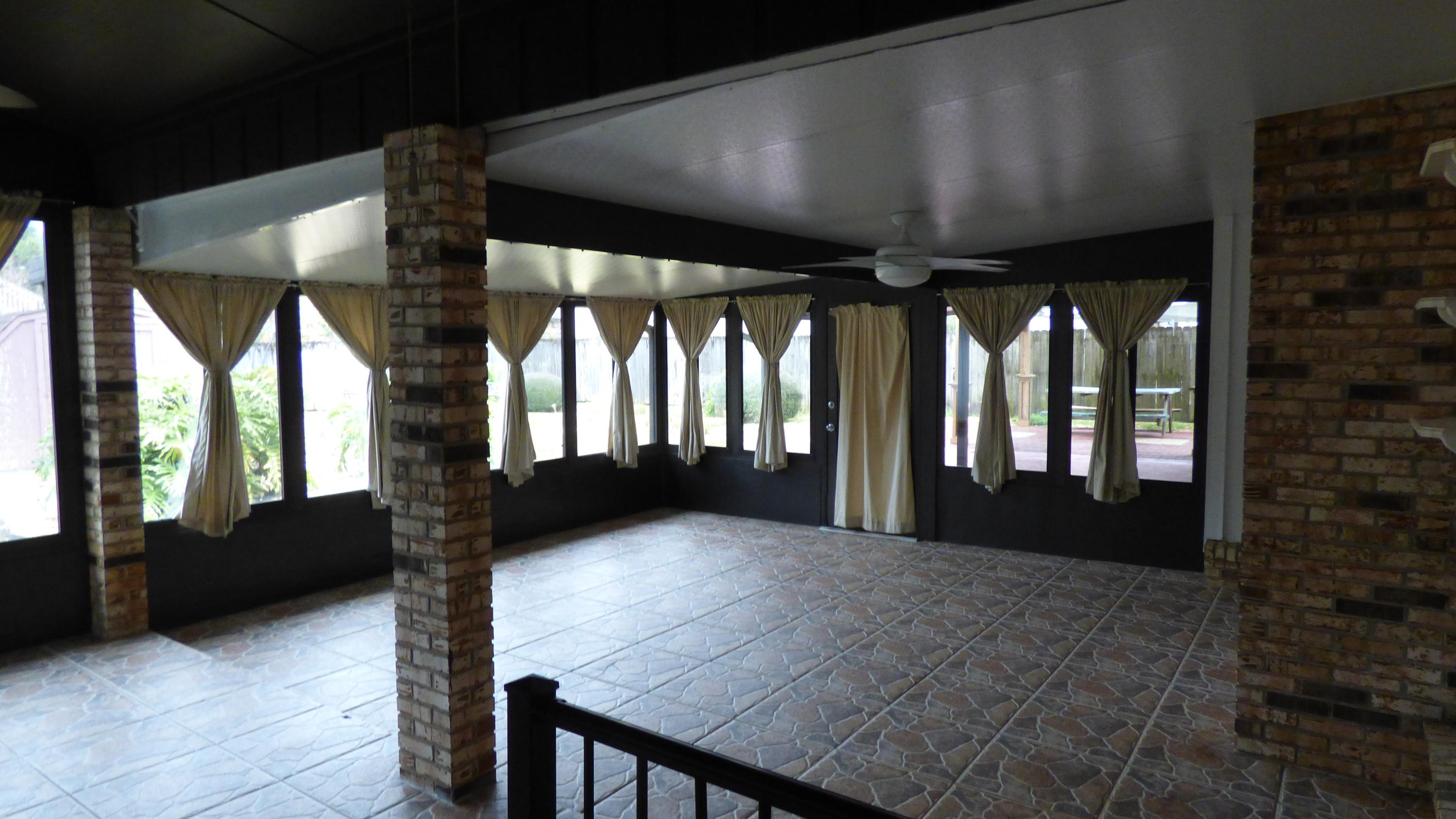 PINEDALE - Residential