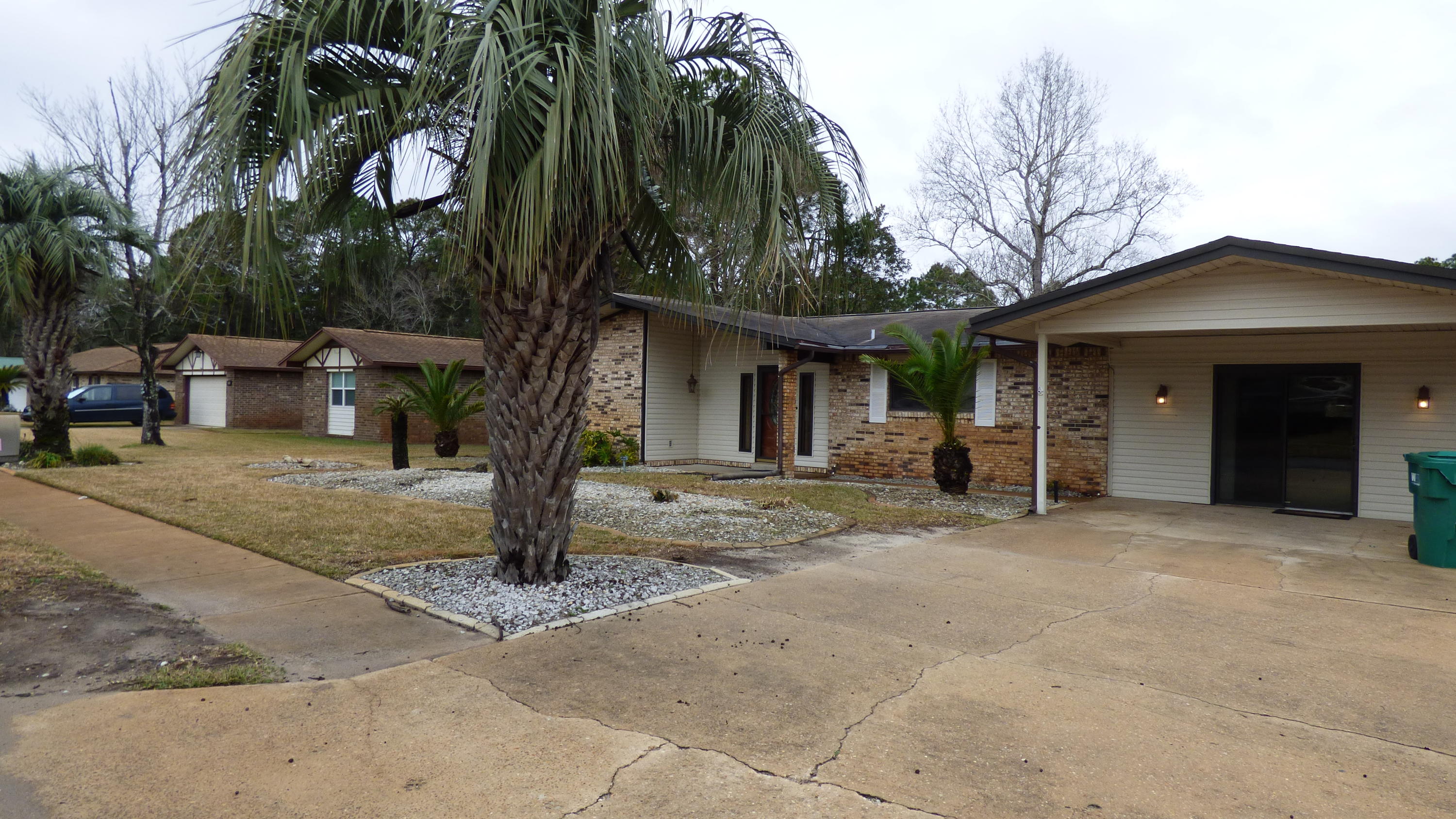 PINEDALE - Residential