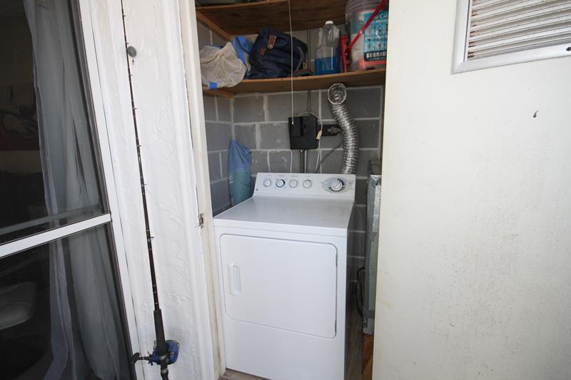 El Matador Condo - Residential