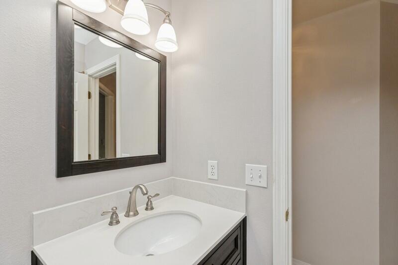 NORTHVIEW ESTATES 3RD ADDN - Residential