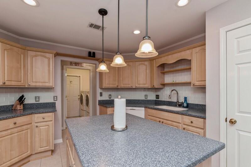 NORTHVIEW ESTATES 3RD ADDN - Residential