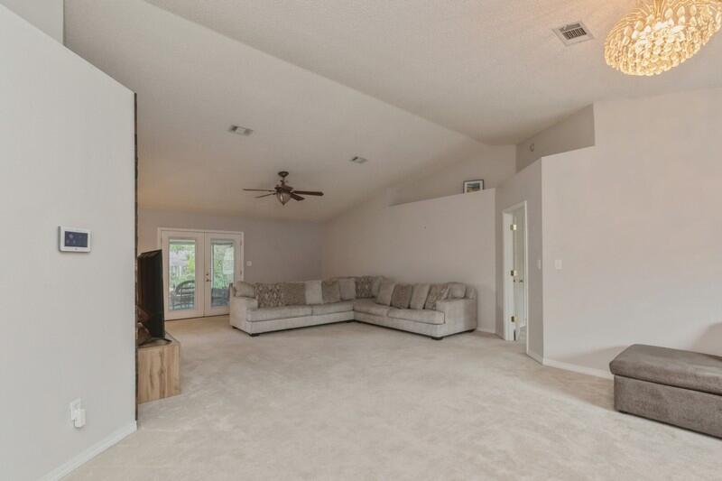 NORTHVIEW ESTATES 3RD ADDN - Residential