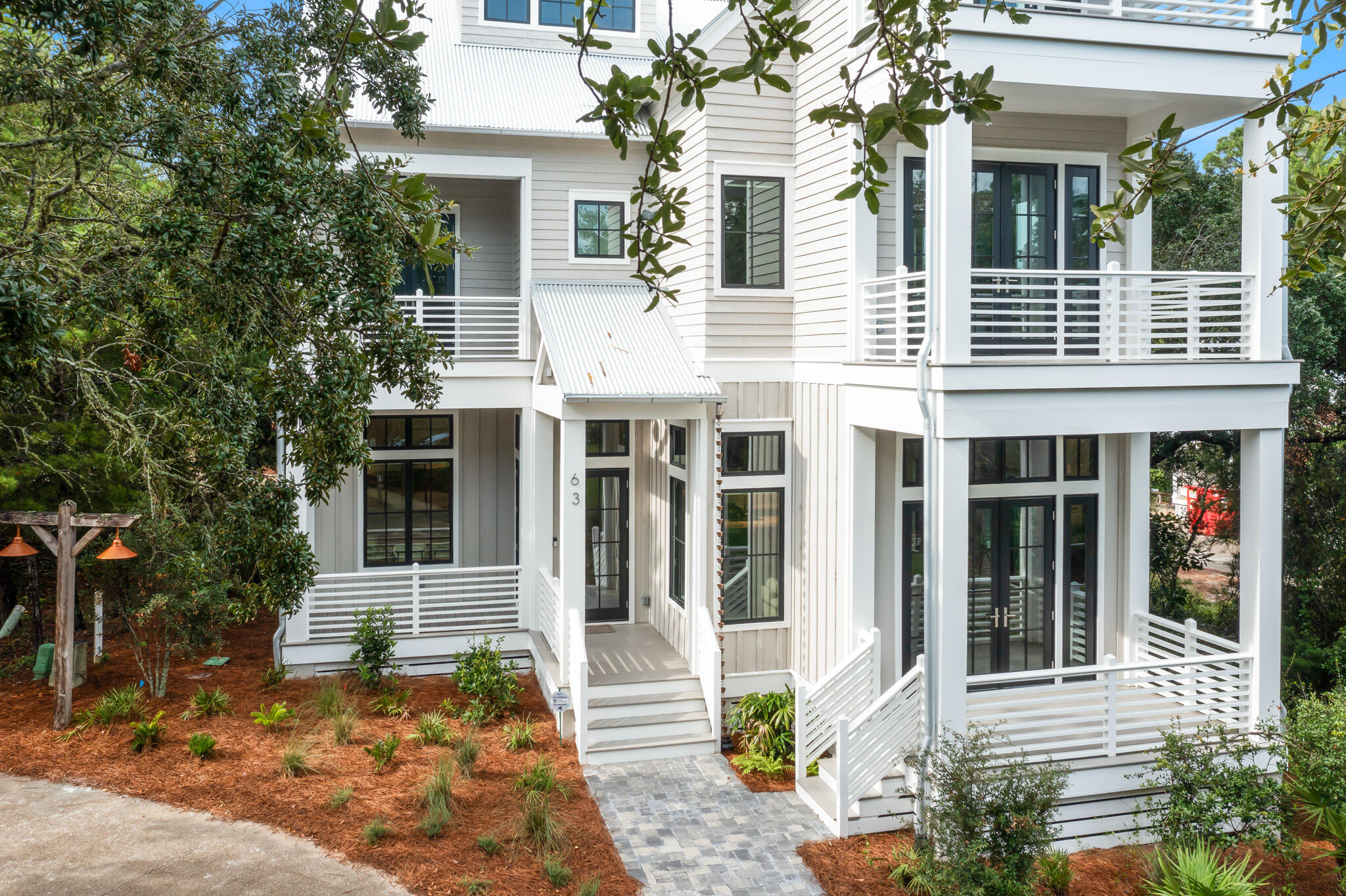 DRAPER LAKE COASTAL VILLAGE - Residential