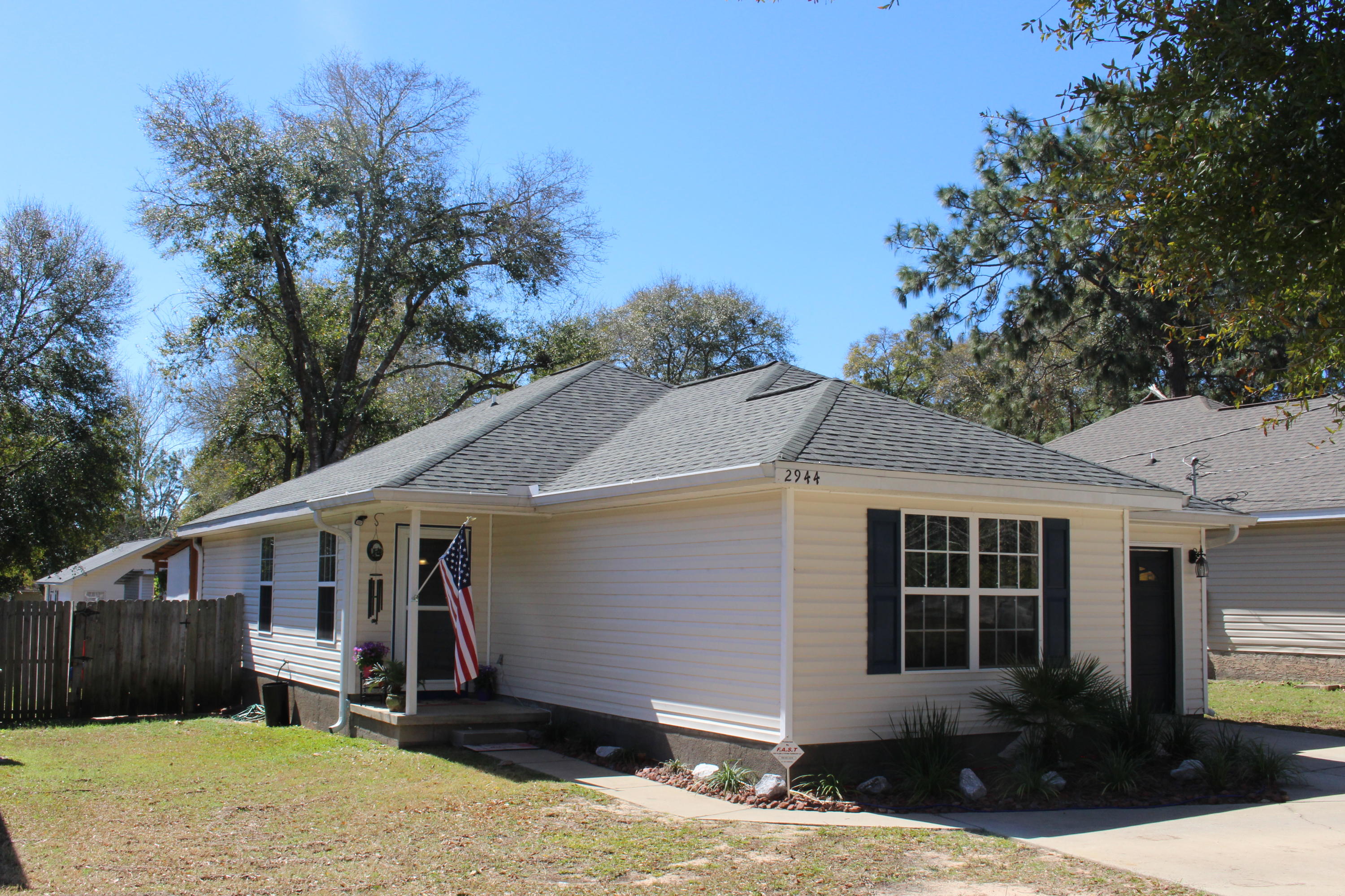 OAKDALE M/F - Residential