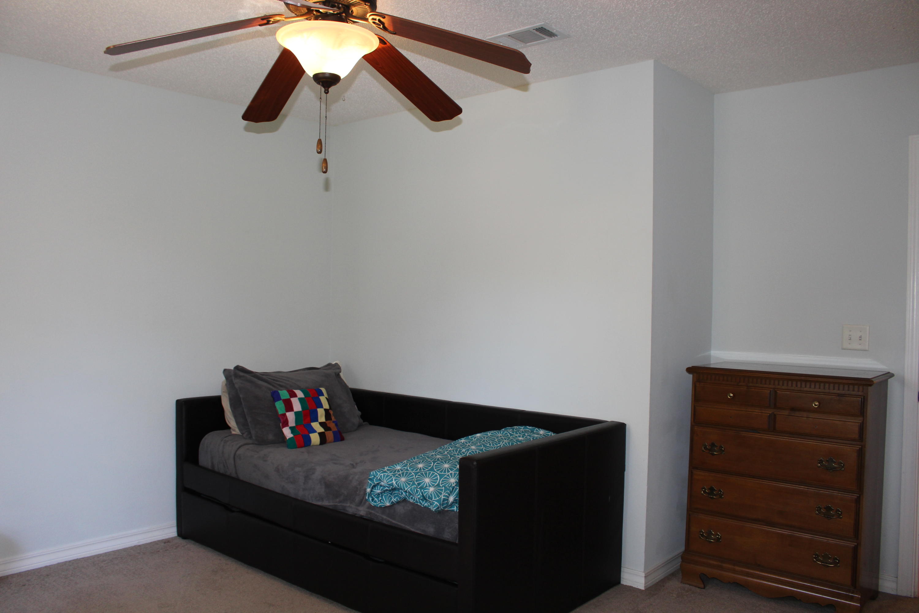 OAKDALE M/F - Residential