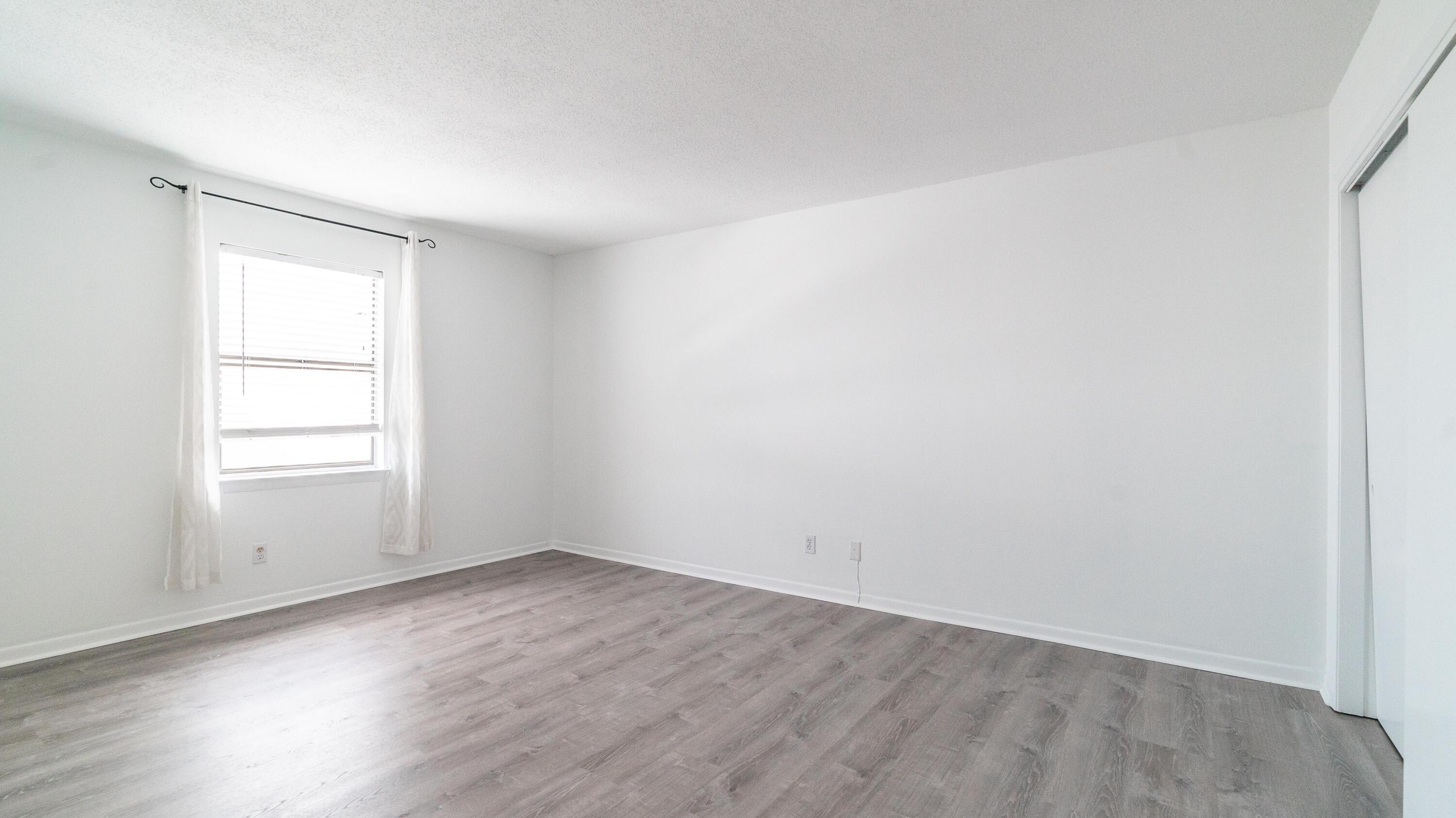 NAUTICAL WAY - Residential