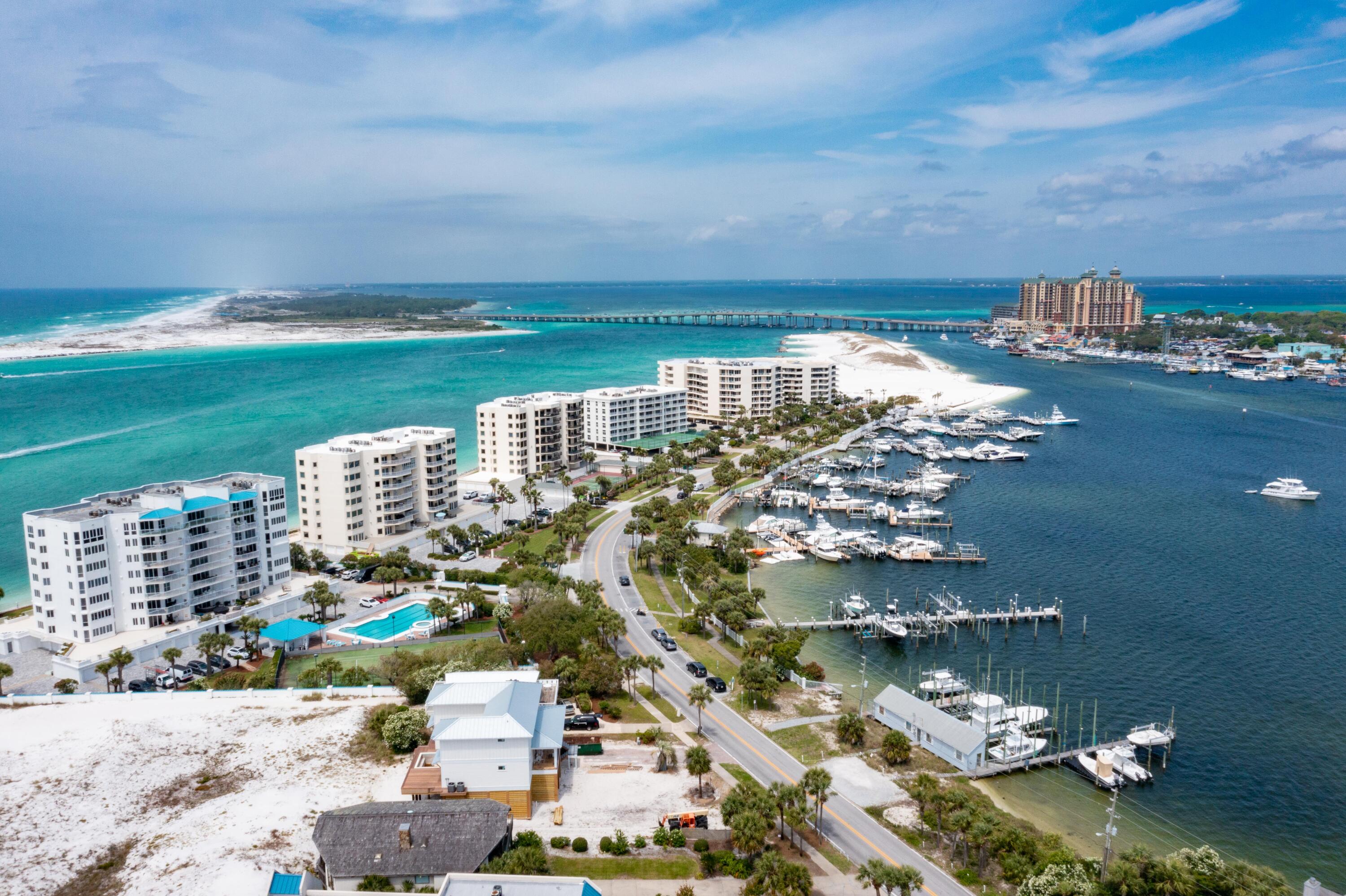 NAUTICAL WAY - Residential