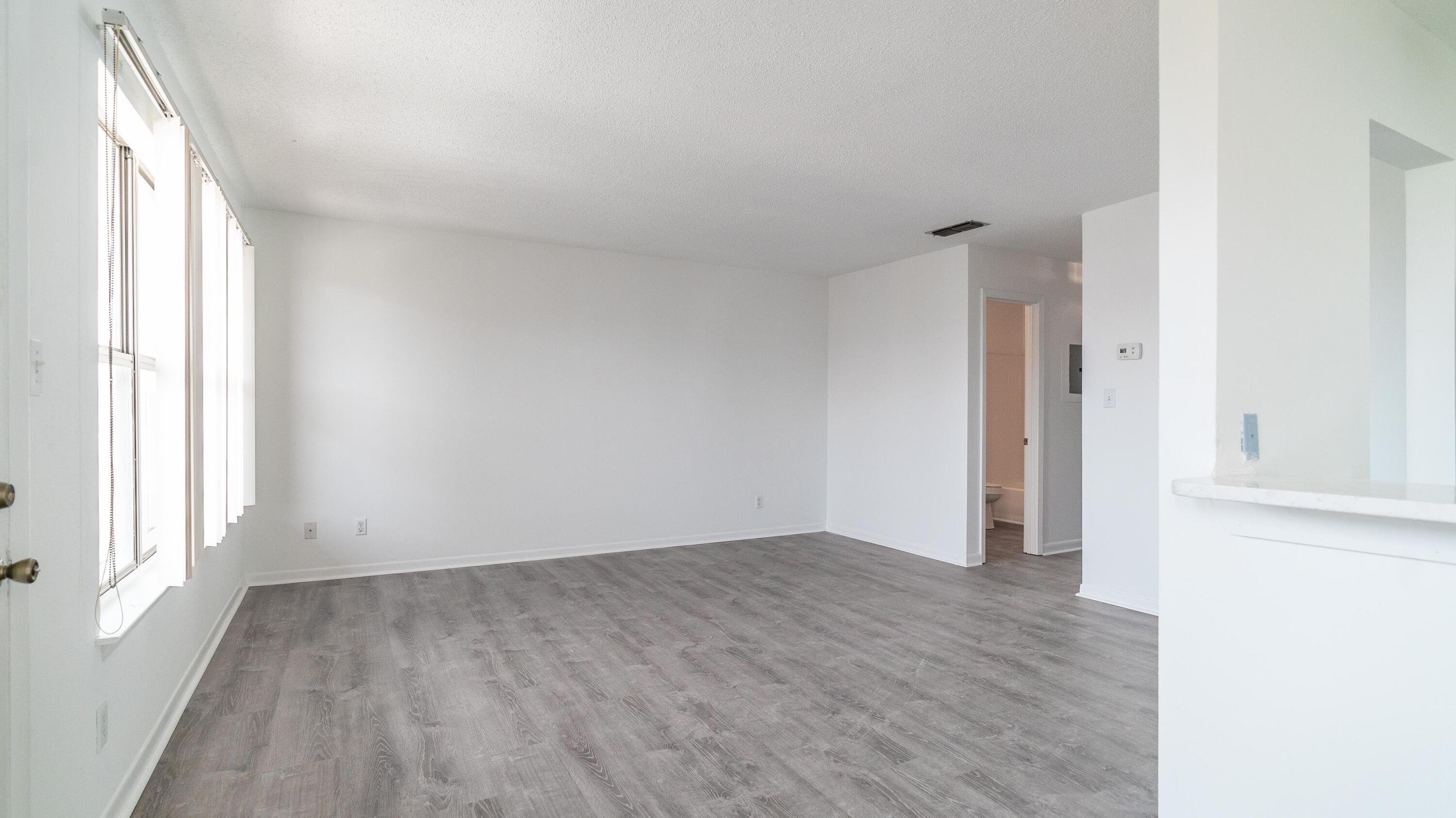 NAUTICAL WAY - Residential