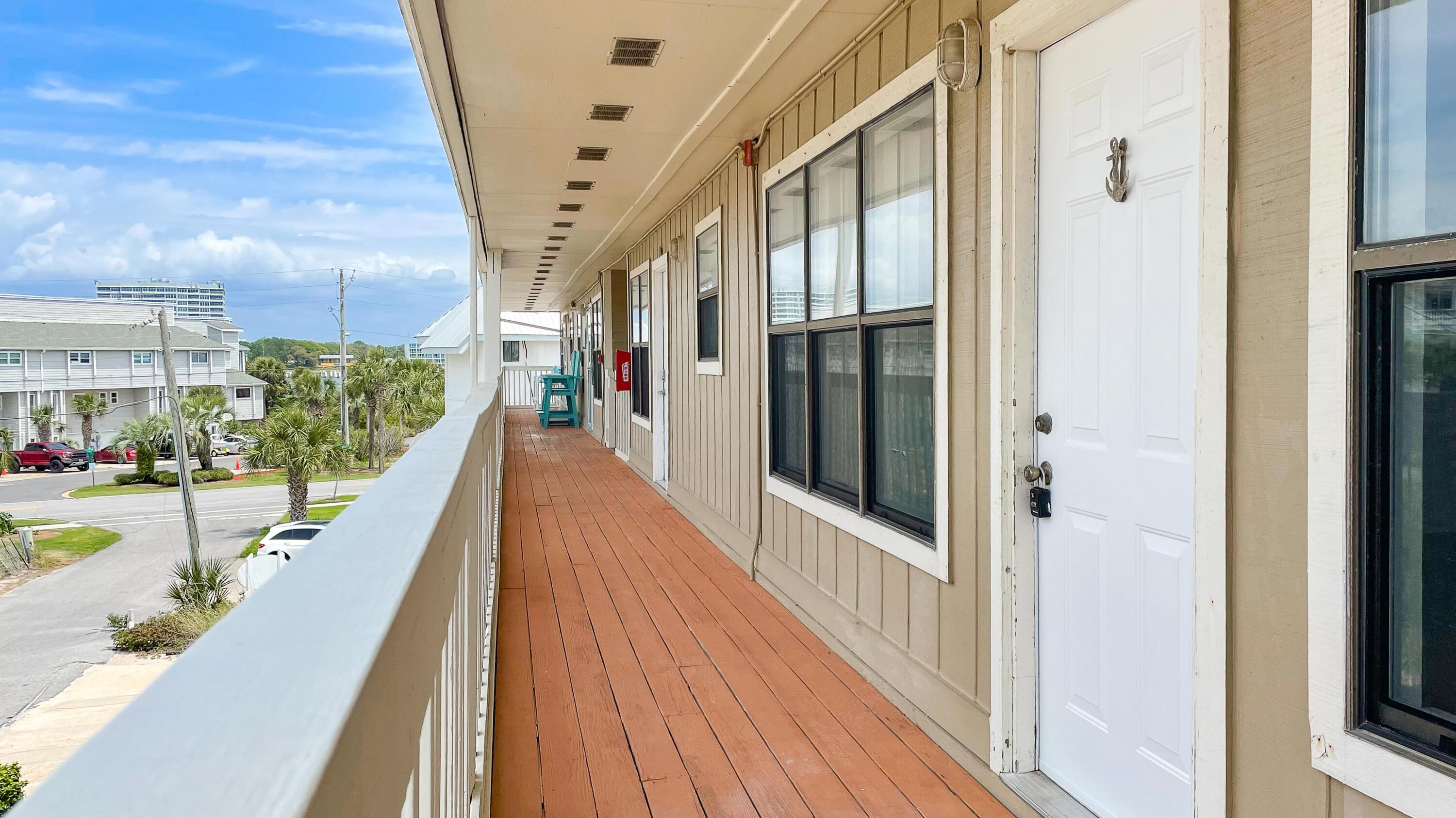 NAUTICAL WAY - Residential