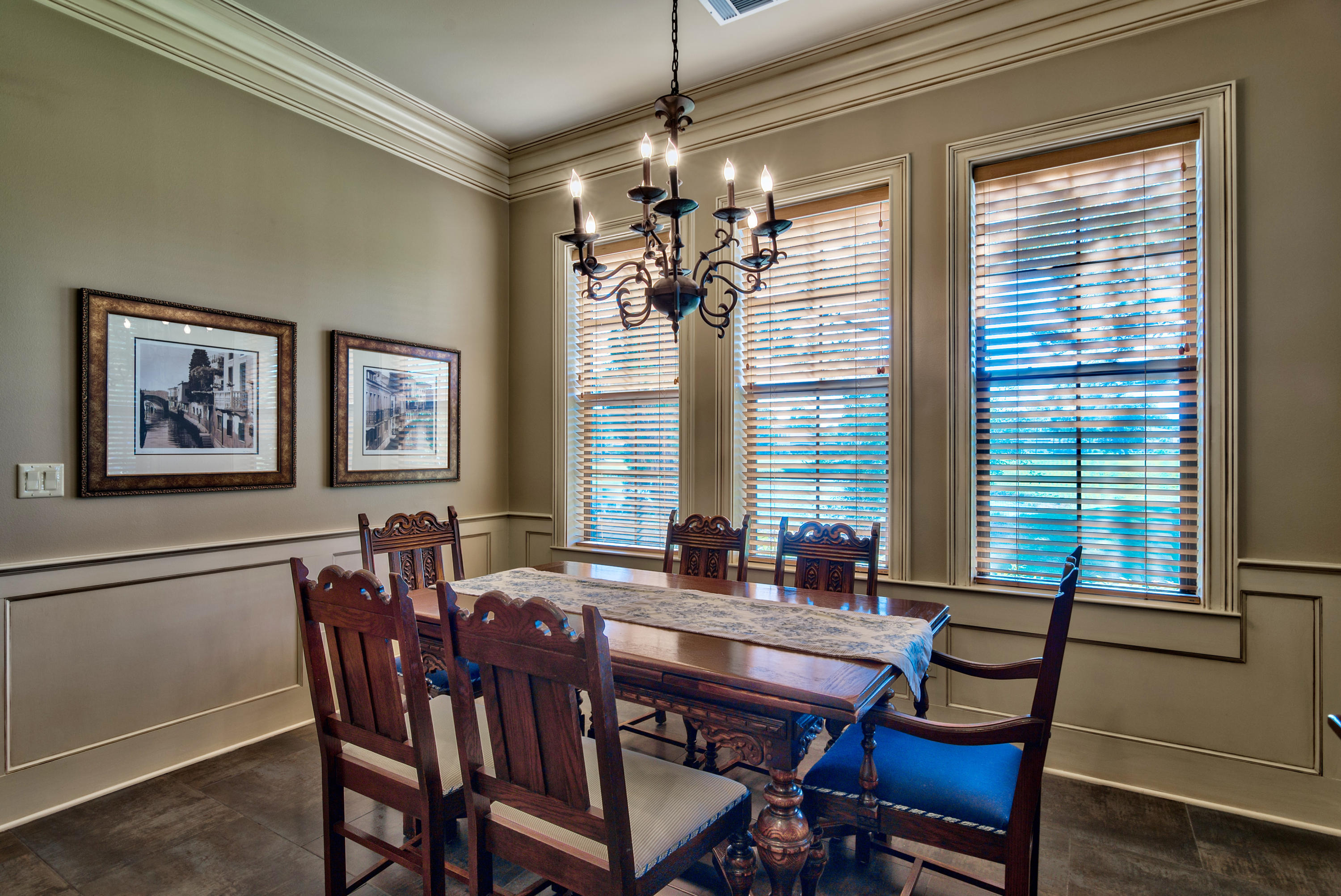 VILLA LAGO - Residential