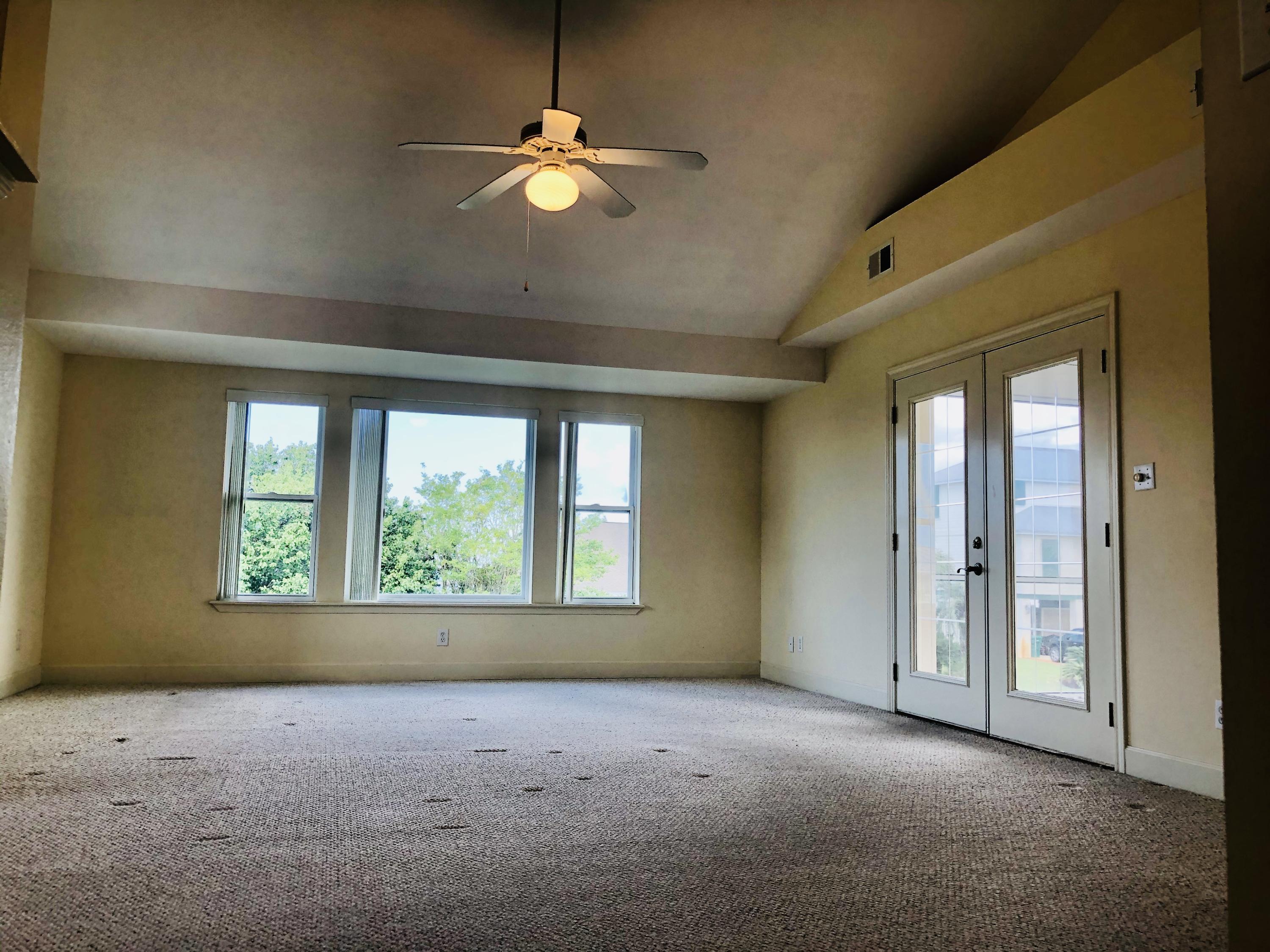 Emerald Pointe Plat III - Residential