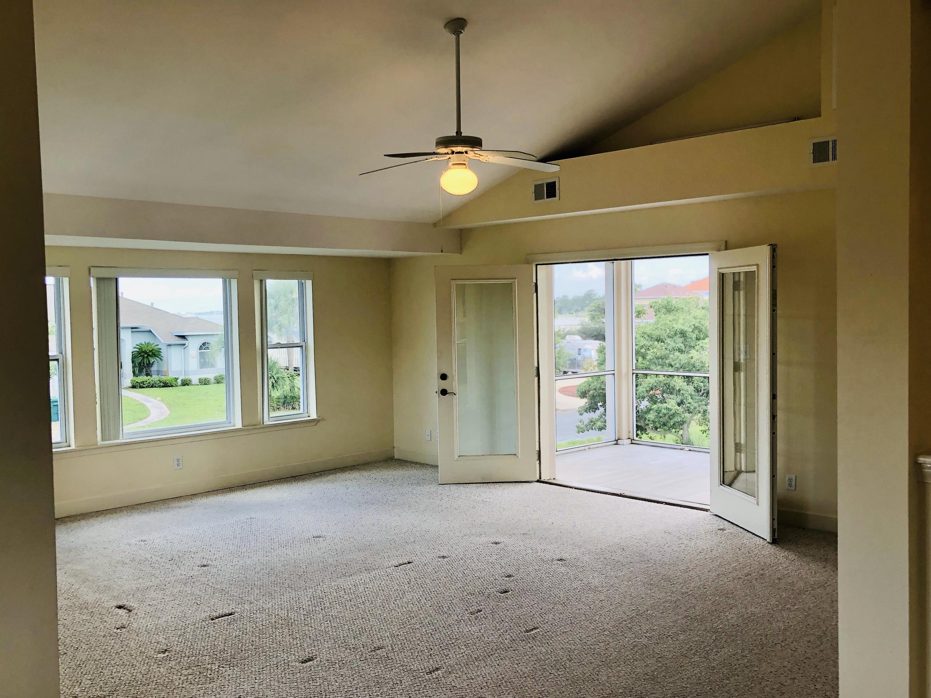 Emerald Pointe Plat III - Residential