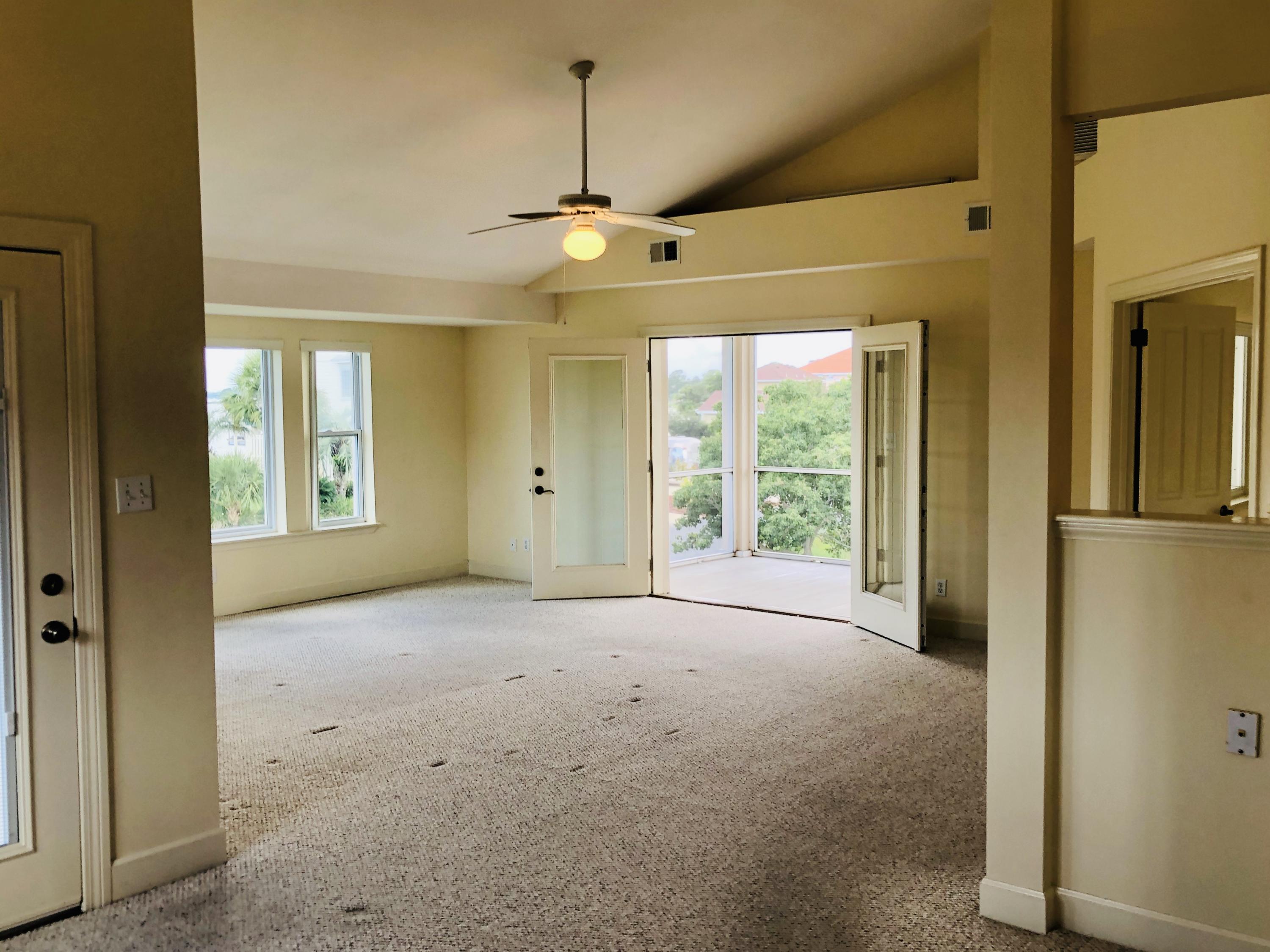 Emerald Pointe Plat III - Residential