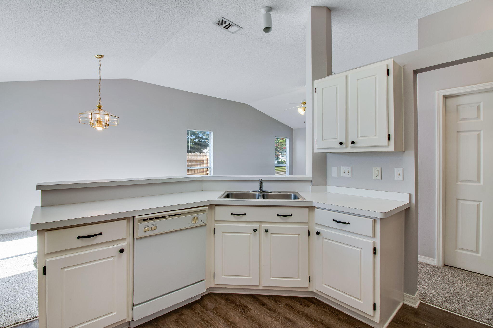 BENT TREE S/D - Residential Lease