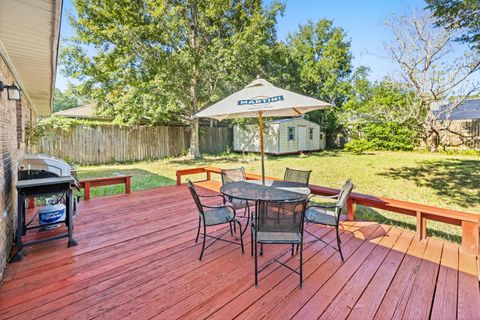 A home in Niceville