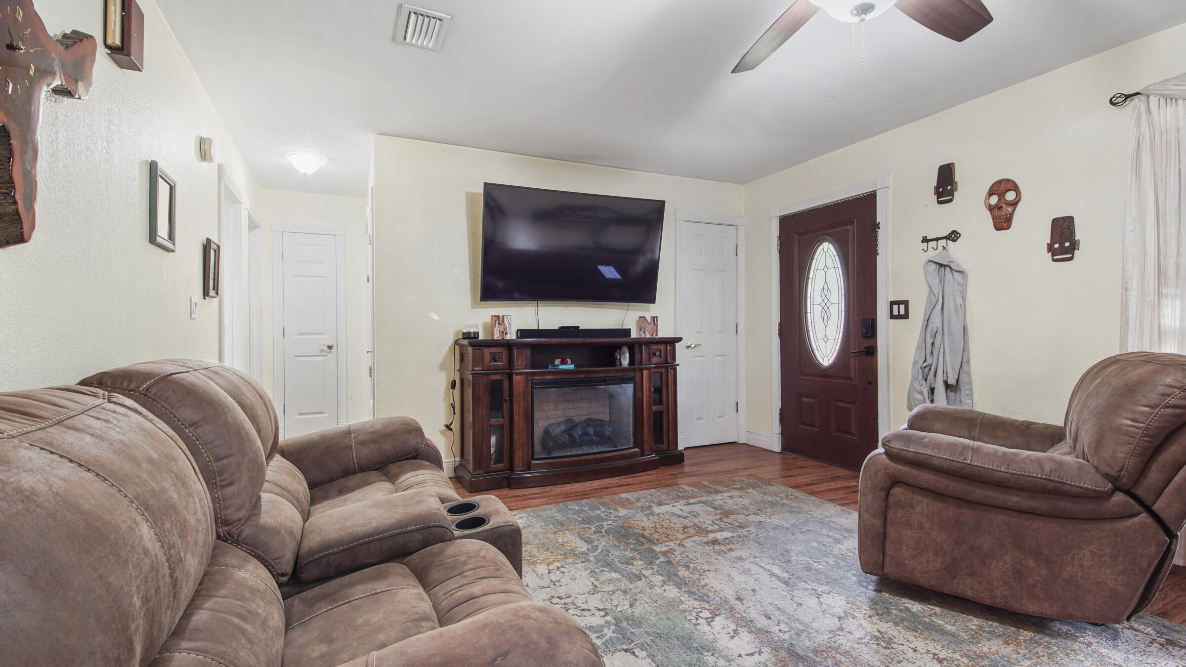 Kam Akers S/D - Residential